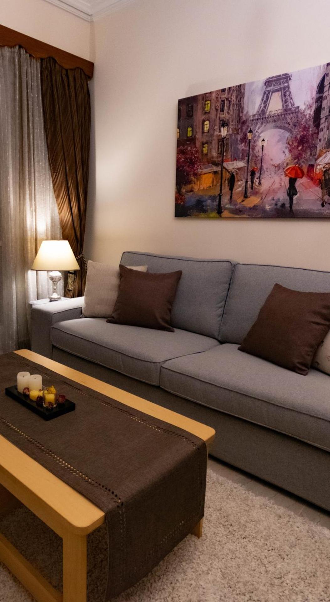 Maisonette photo 1