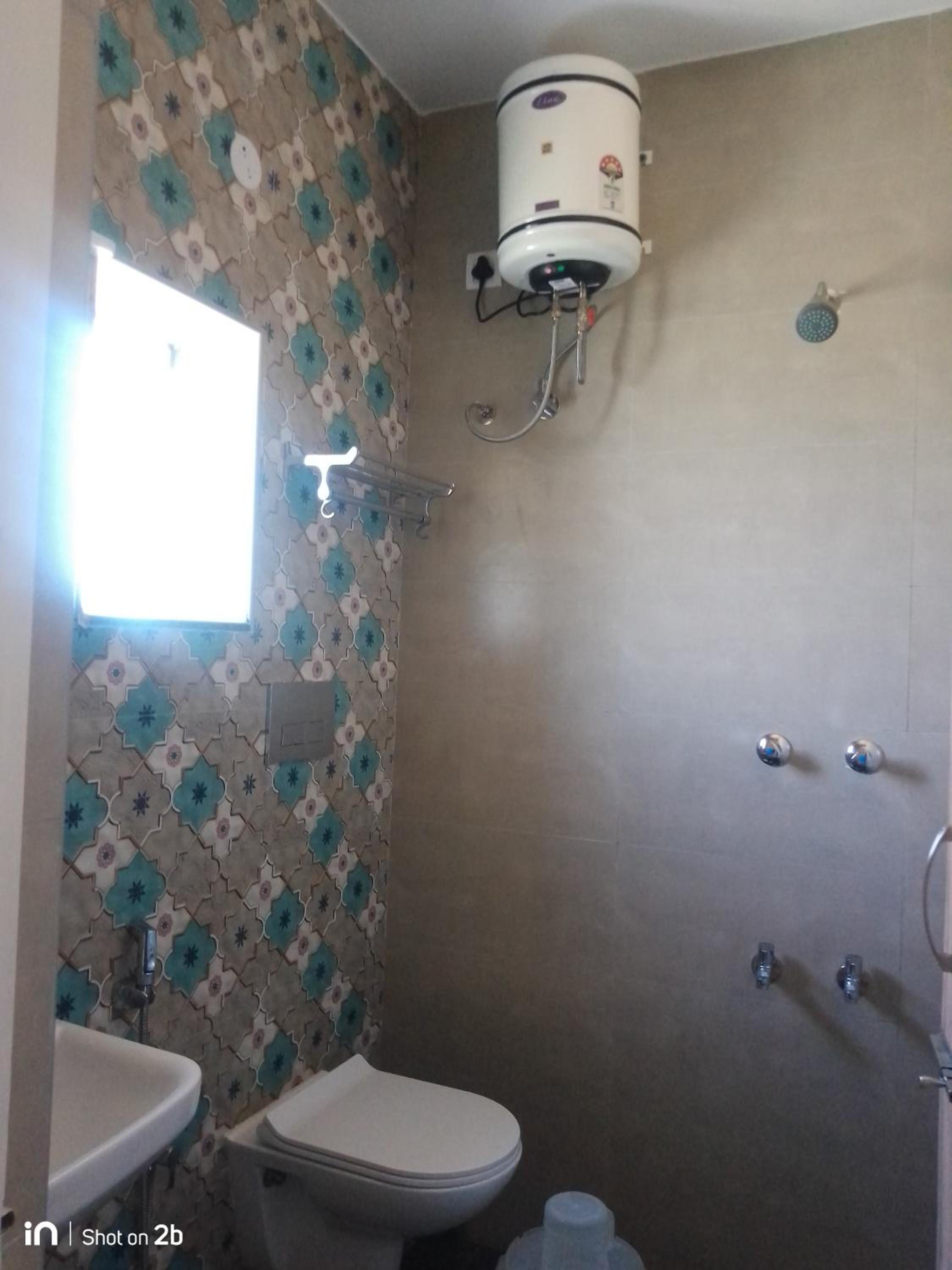 Two-Bedroom Apartment - Photo 45