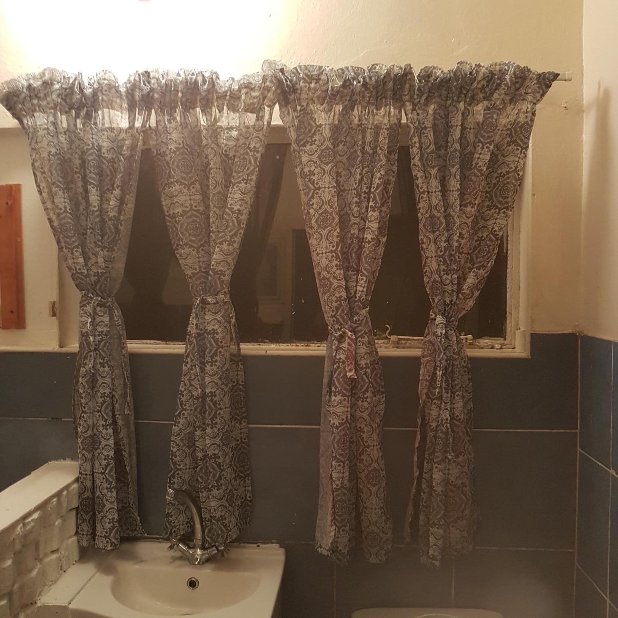 Two-Bedroom Apartment - Photo 2