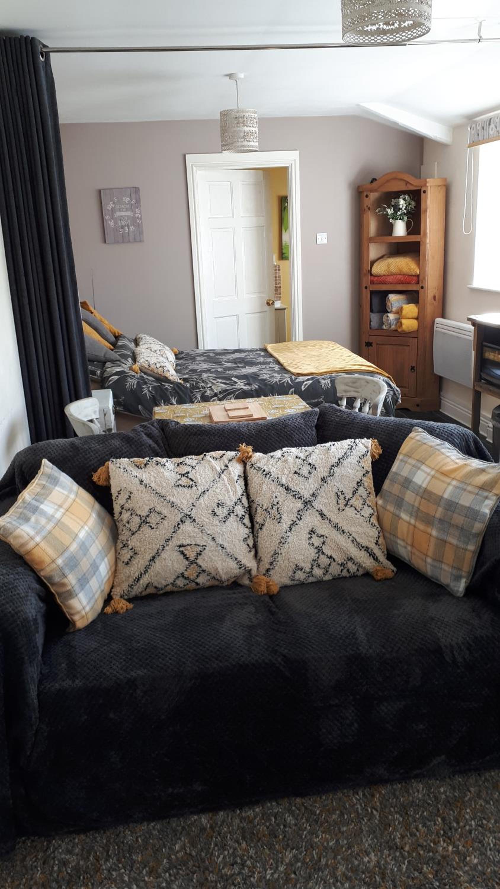 One-Bedroom House