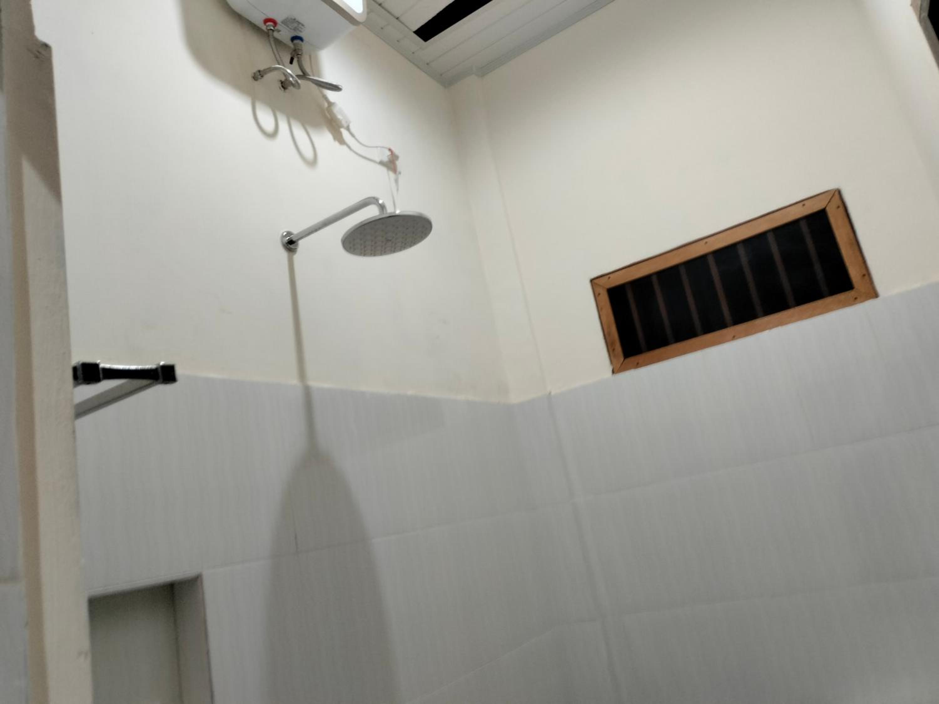 Deluxe Double Room - Photo 18