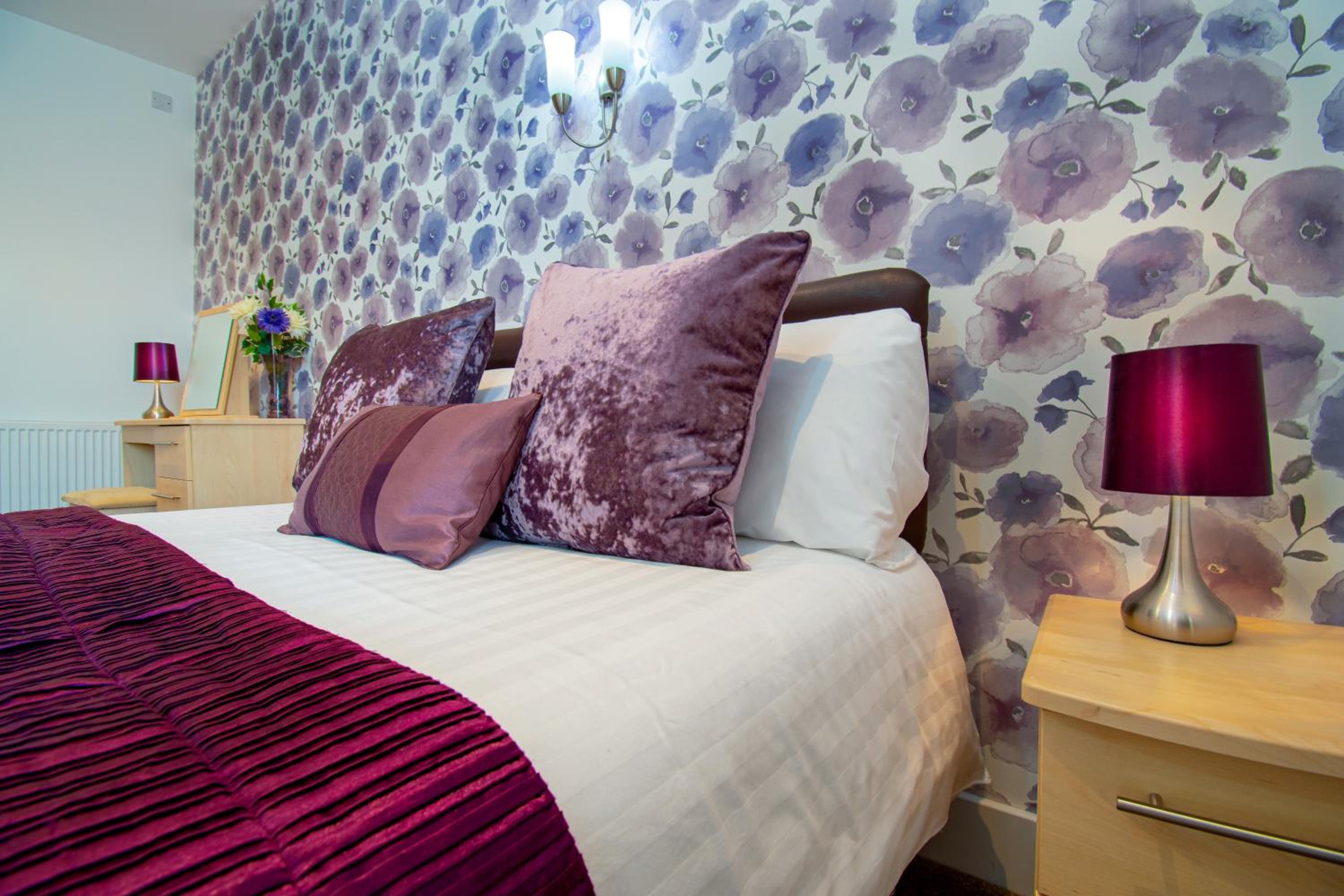 Large Deluxe Double Room with Shower - Room 2 photo 3