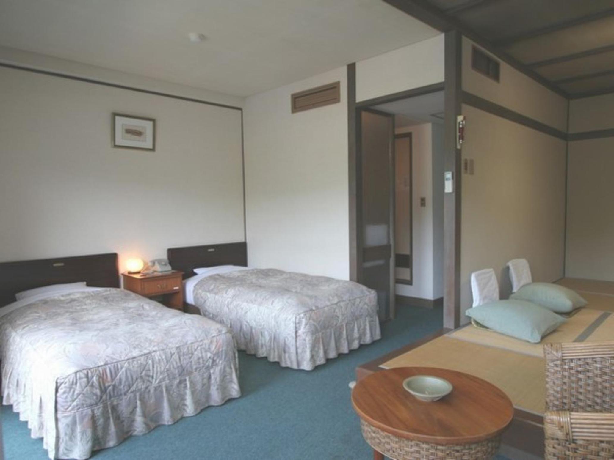 Japanese-Style Twin Room with Tatami Area - Non-Smoking photo 1