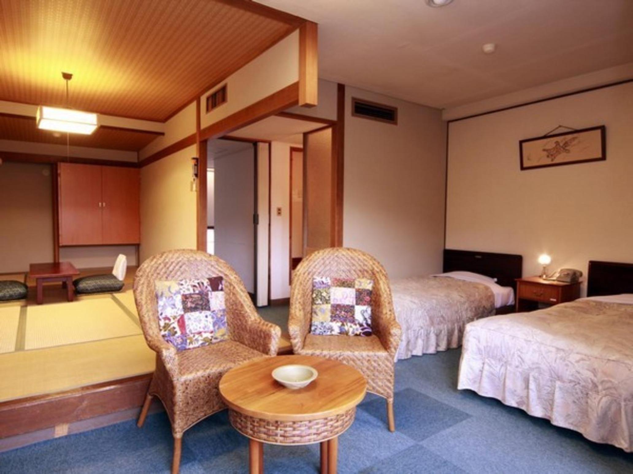 Japanese-Style Twin Room with Tatami Area - Non-Smoking photo 3