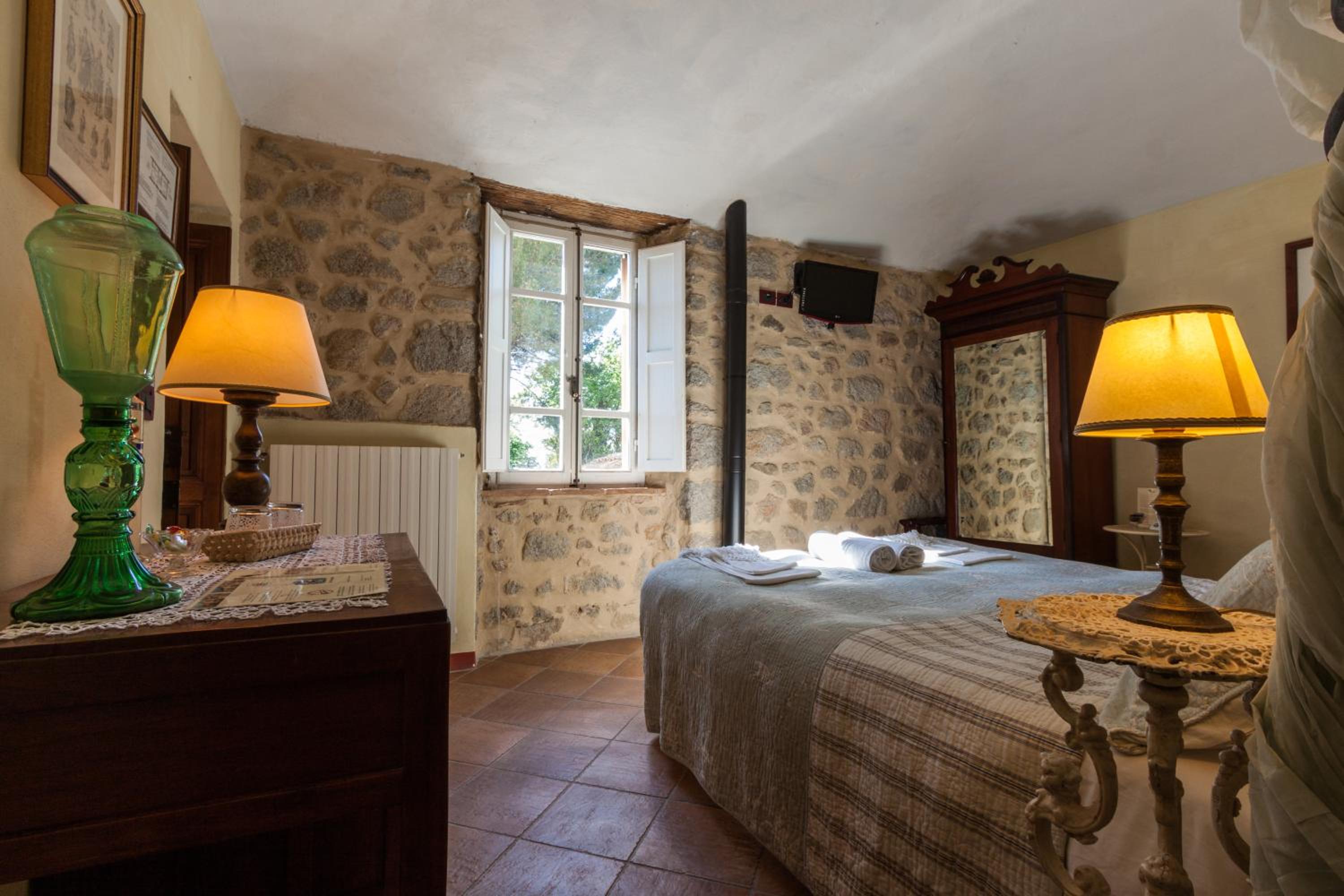 Charm Double Room photo 1