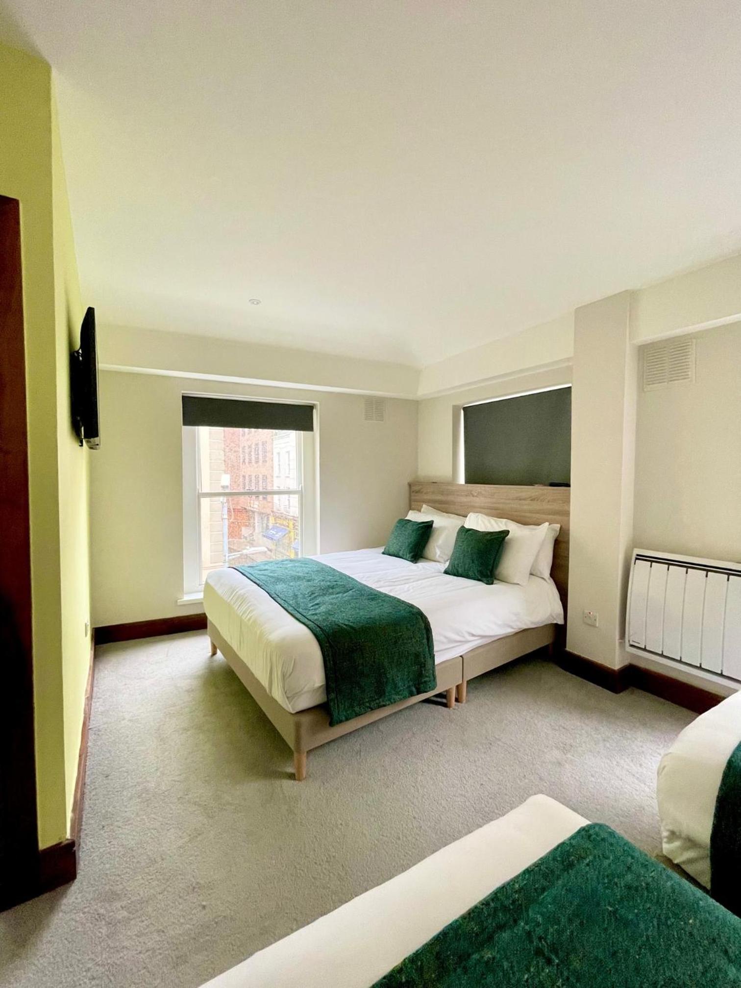 Quadruple Room photo 3