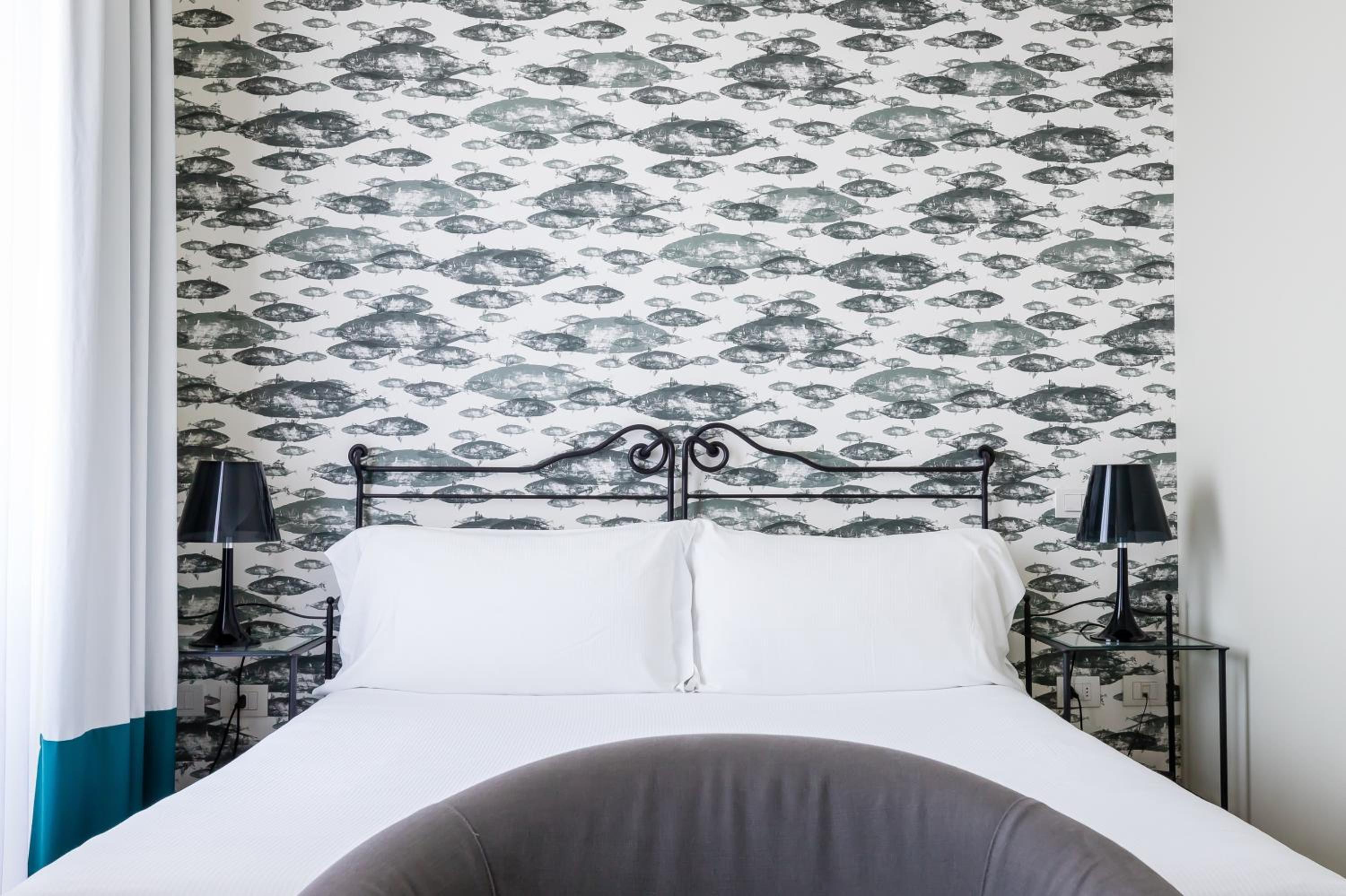 Double Room with Terrace and Lake View - Photo 12