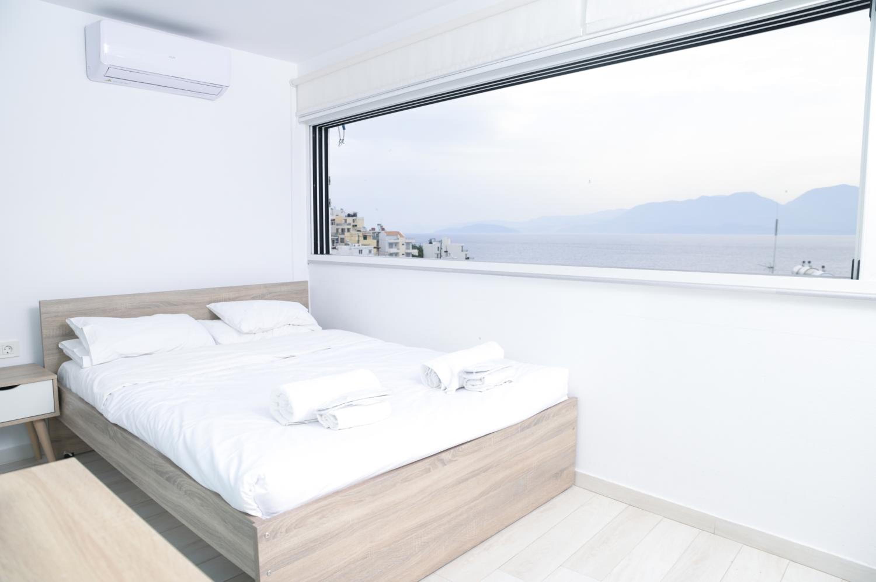 Superior Double Room (Double Bed)