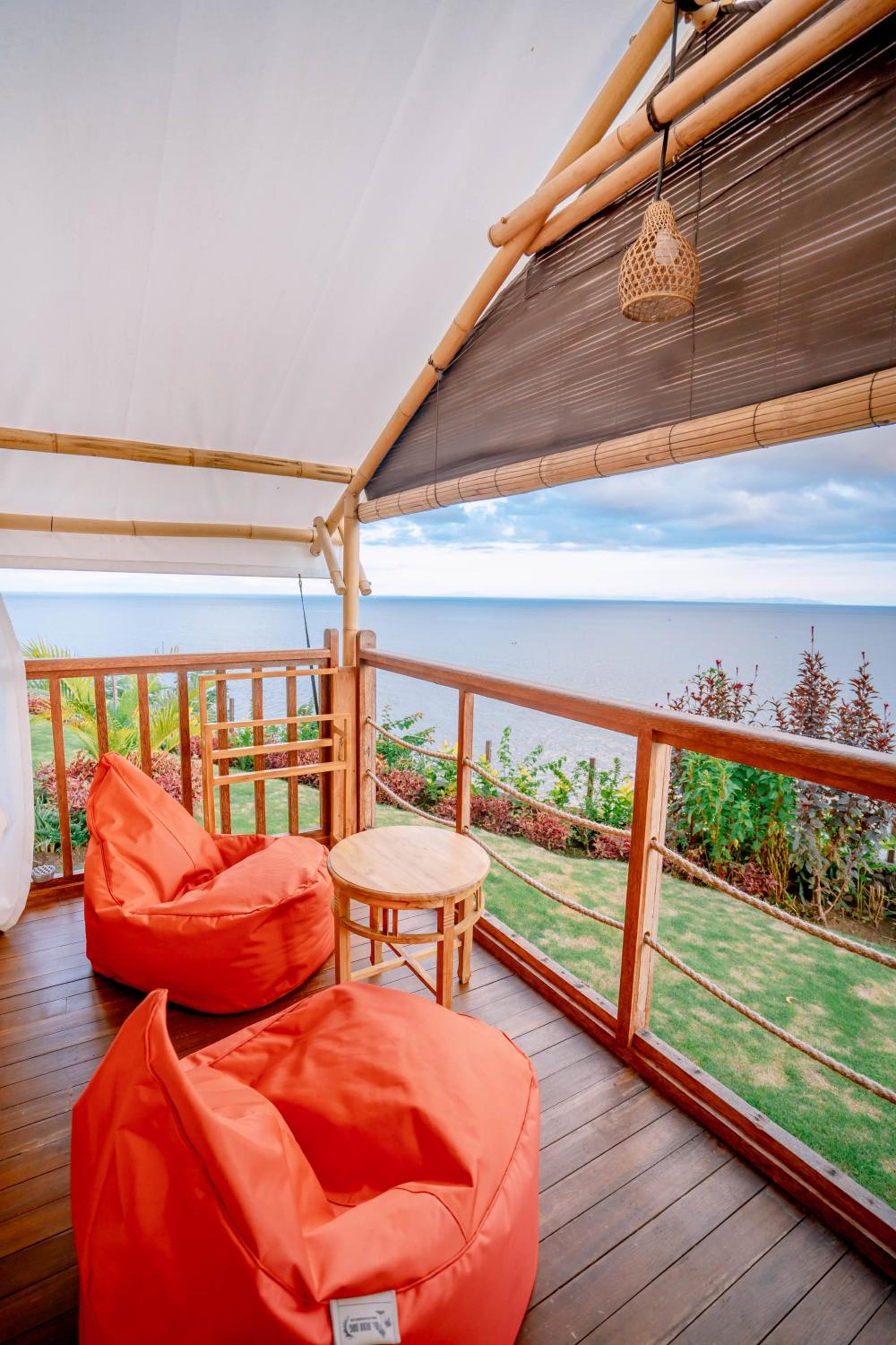 Deluxe Double Room with Balcony and Sea View - Photo 36