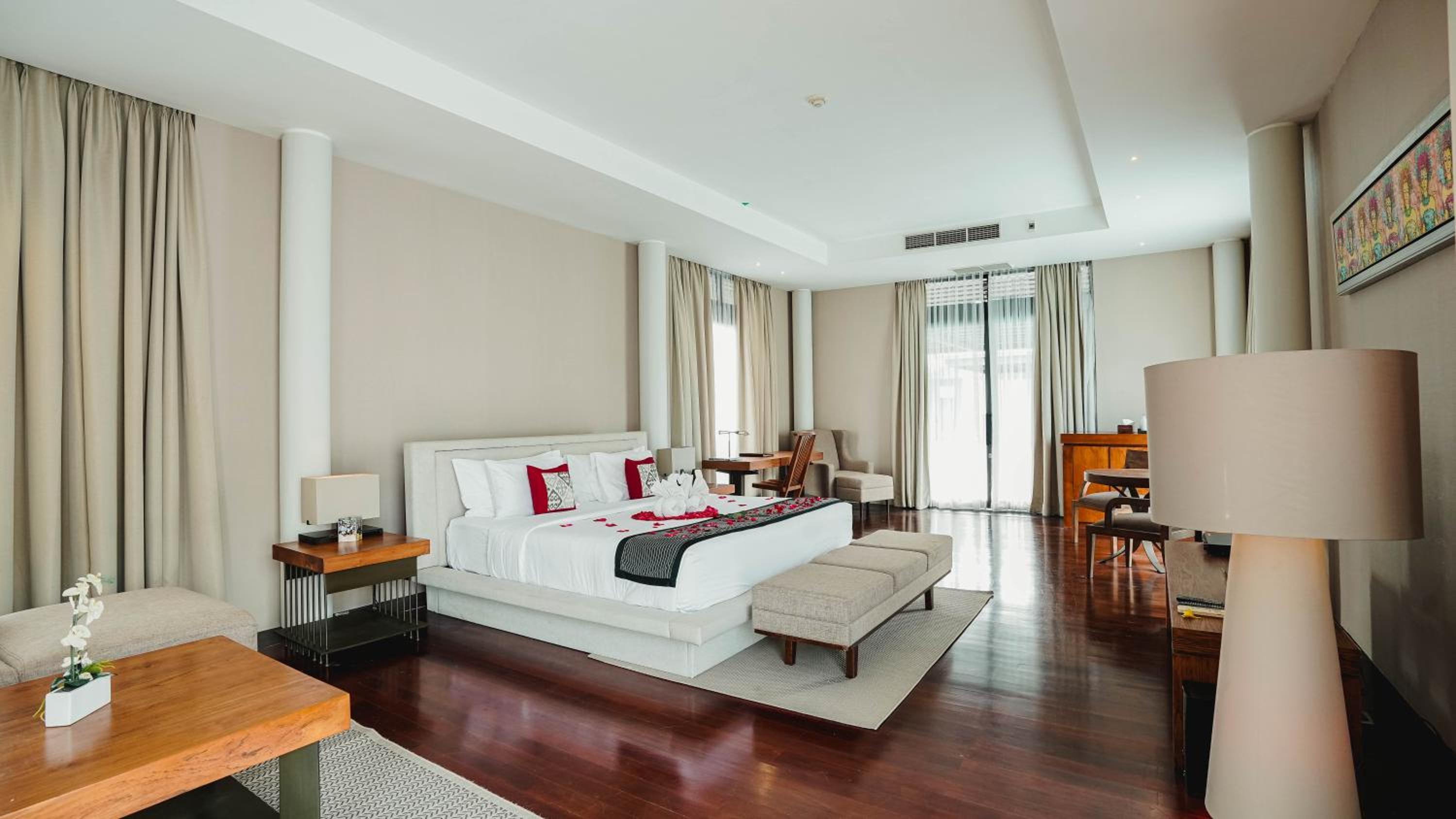 Honeymoon Package at Signature Pool Villa