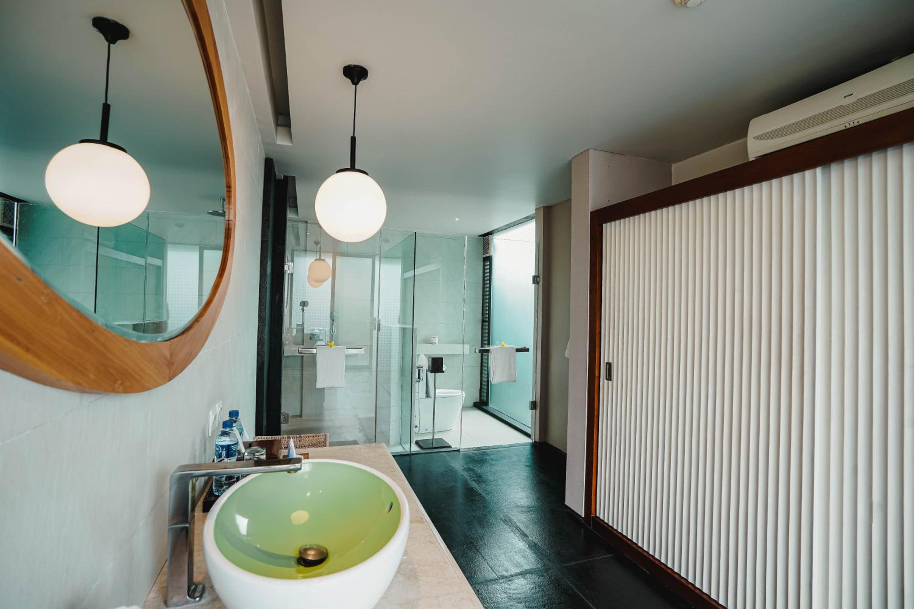 Honeymoon Package at Signature Pool Villa