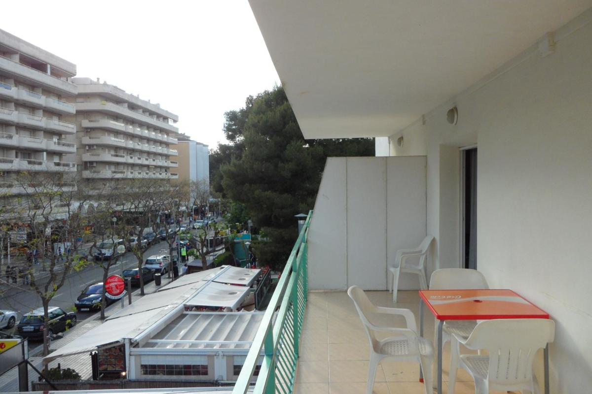 One-Bedroom Apartment (2 - 4 Adults)