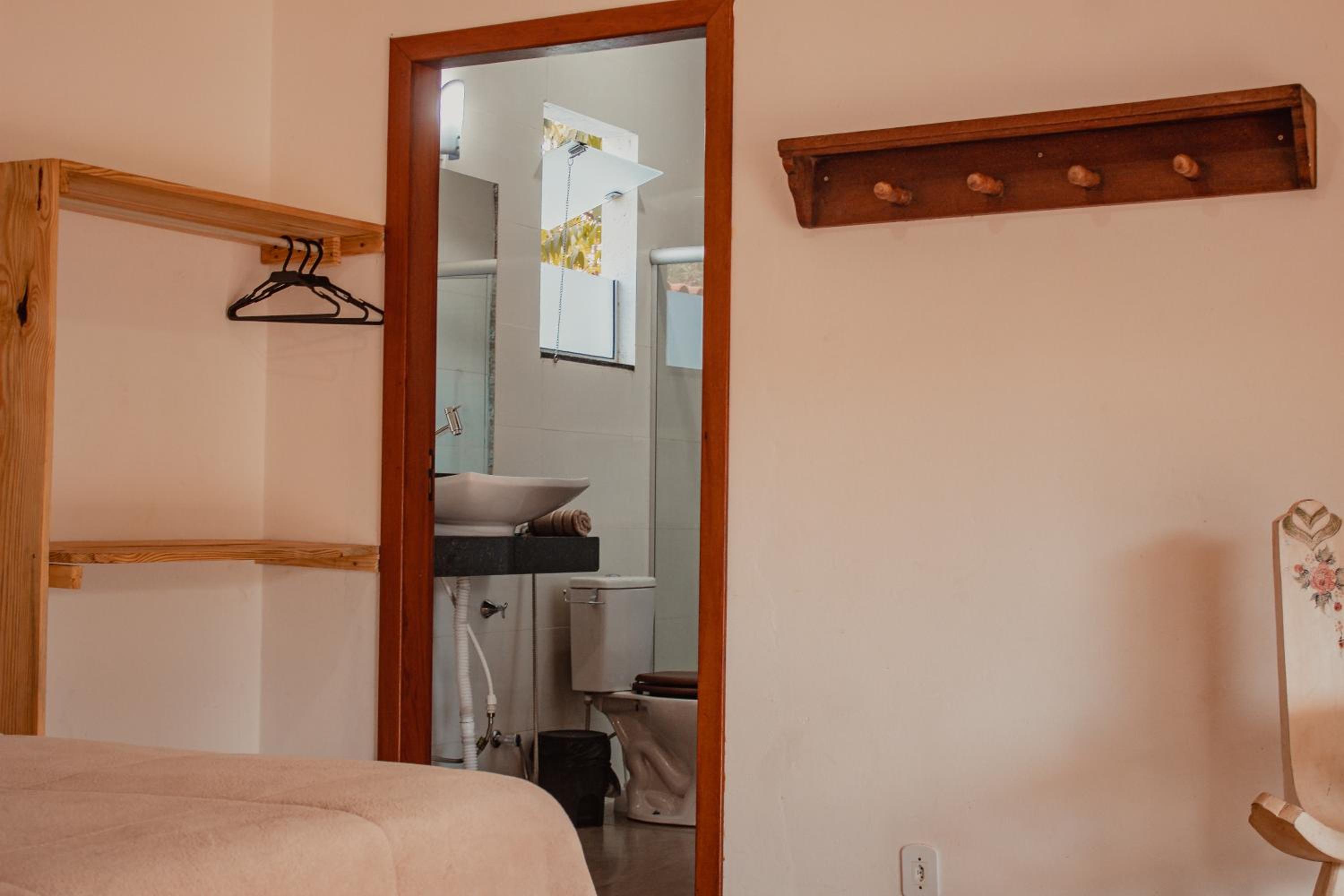 King Suite with Balcony - Photo 3