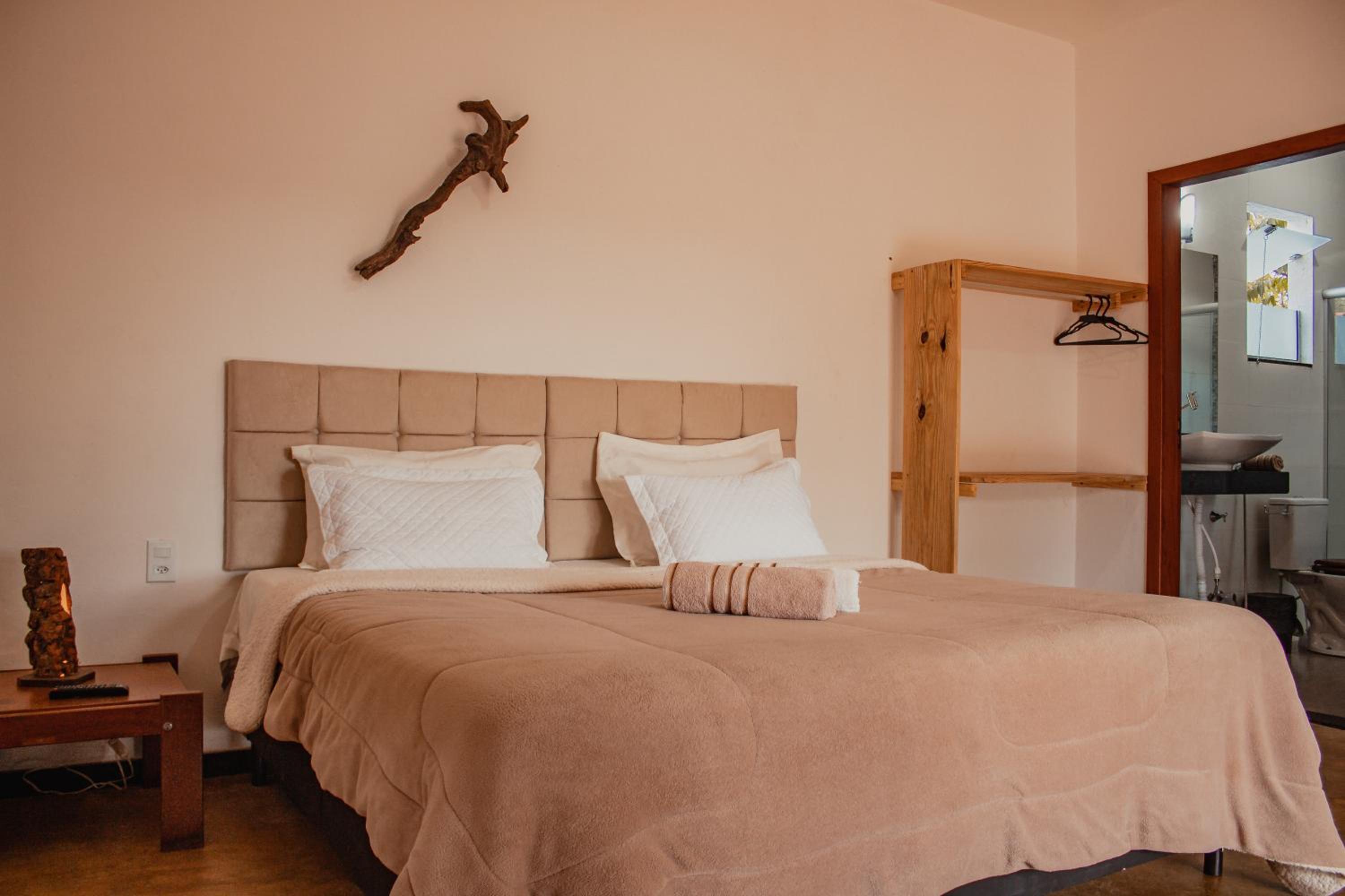 King Suite with Balcony - Photo 1