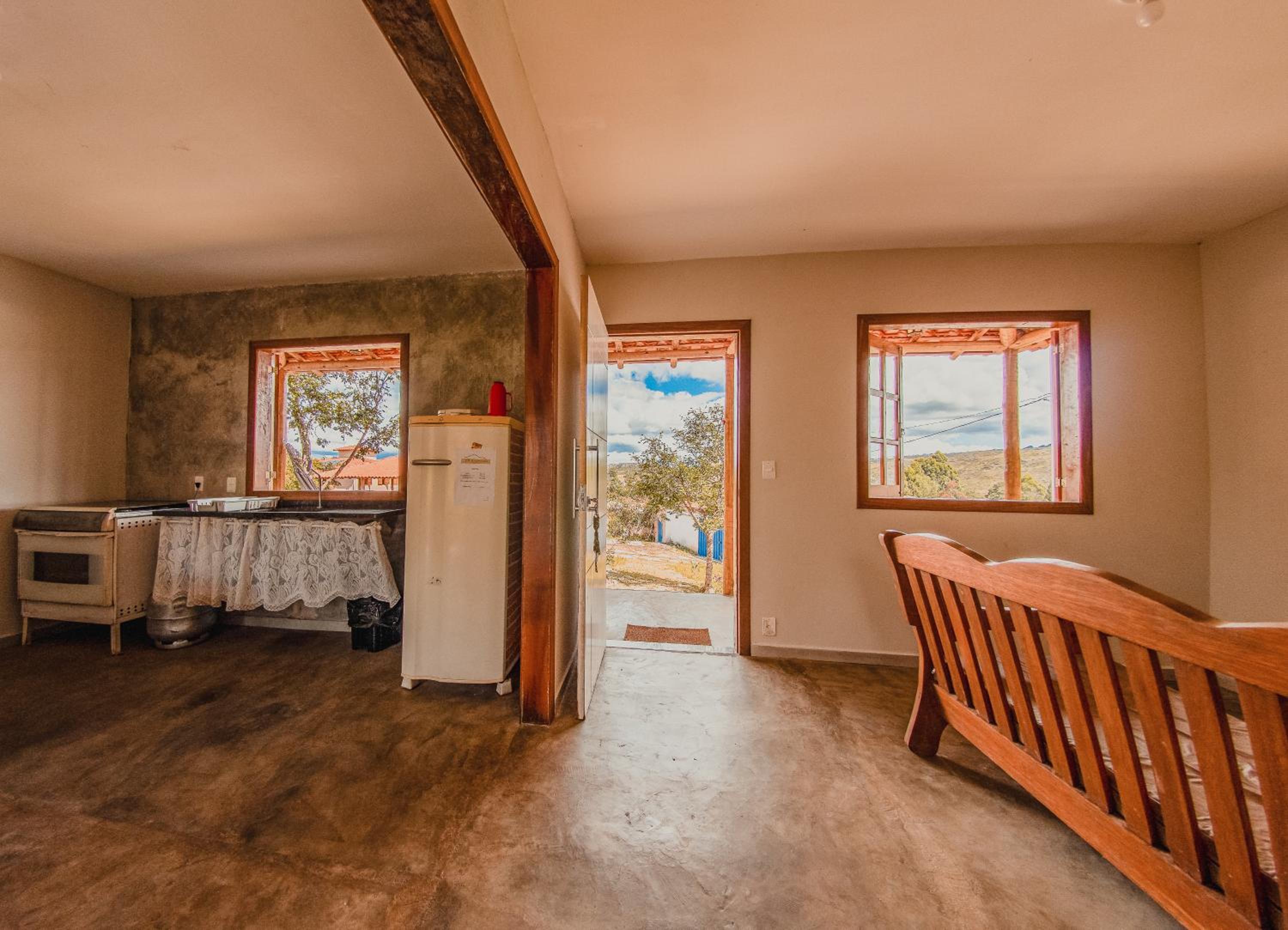 Two-Bedroom House - Photo 1