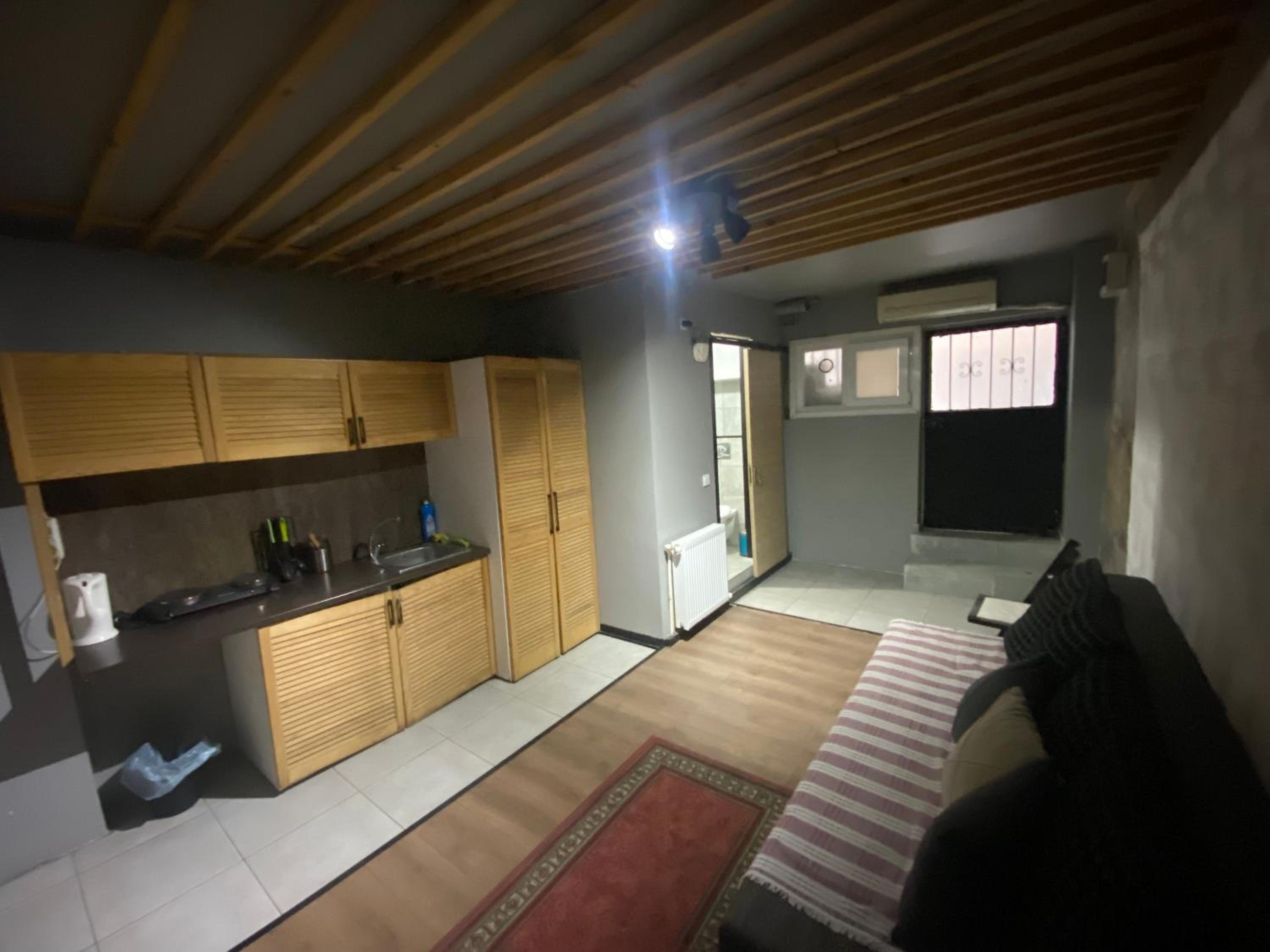  One-Bedroom Apartment - Basement photo 3