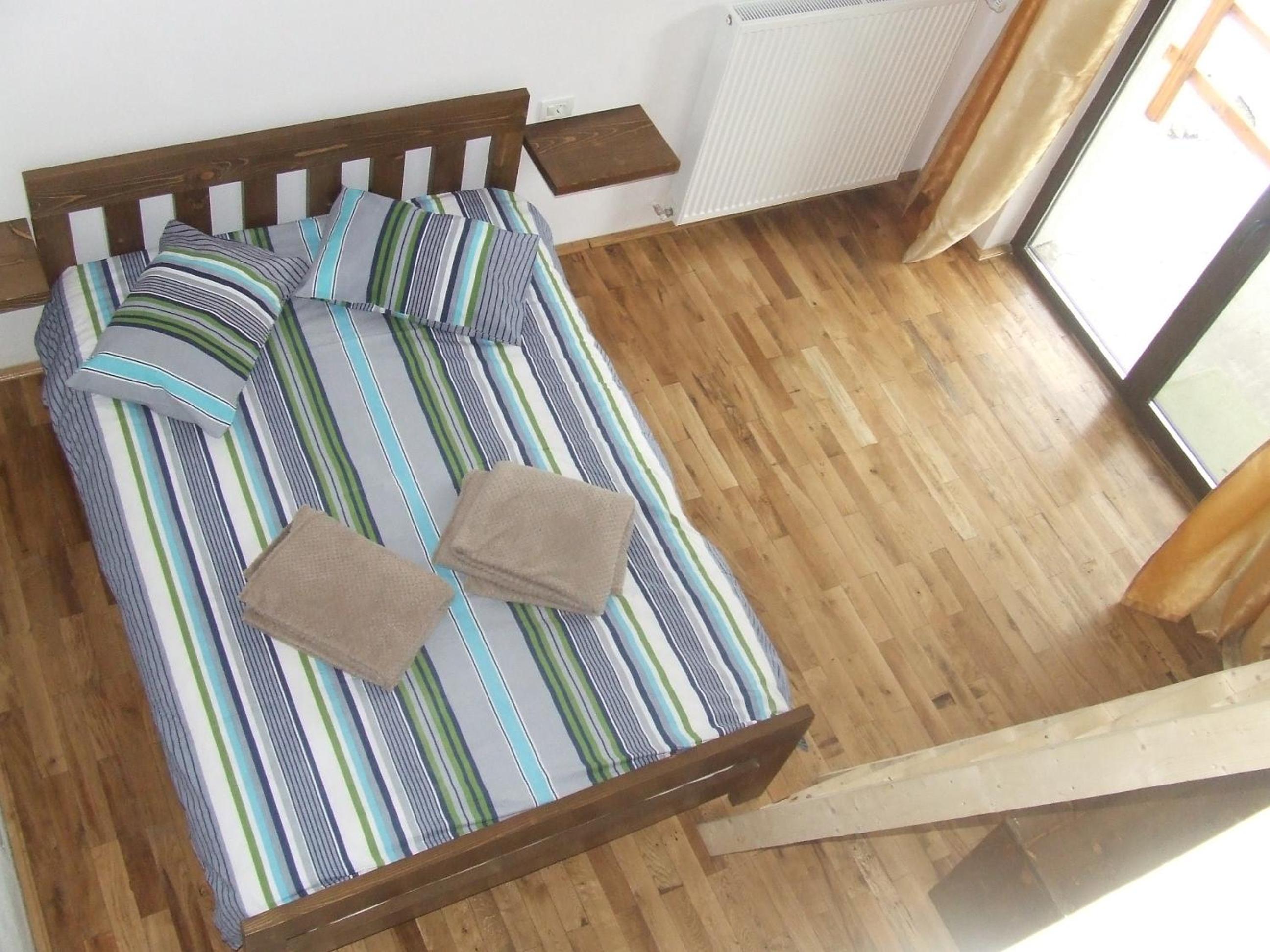 Triple Room with Balcony - Photo 7