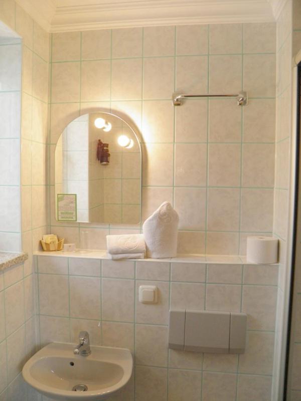 Standard Double Room photo 3