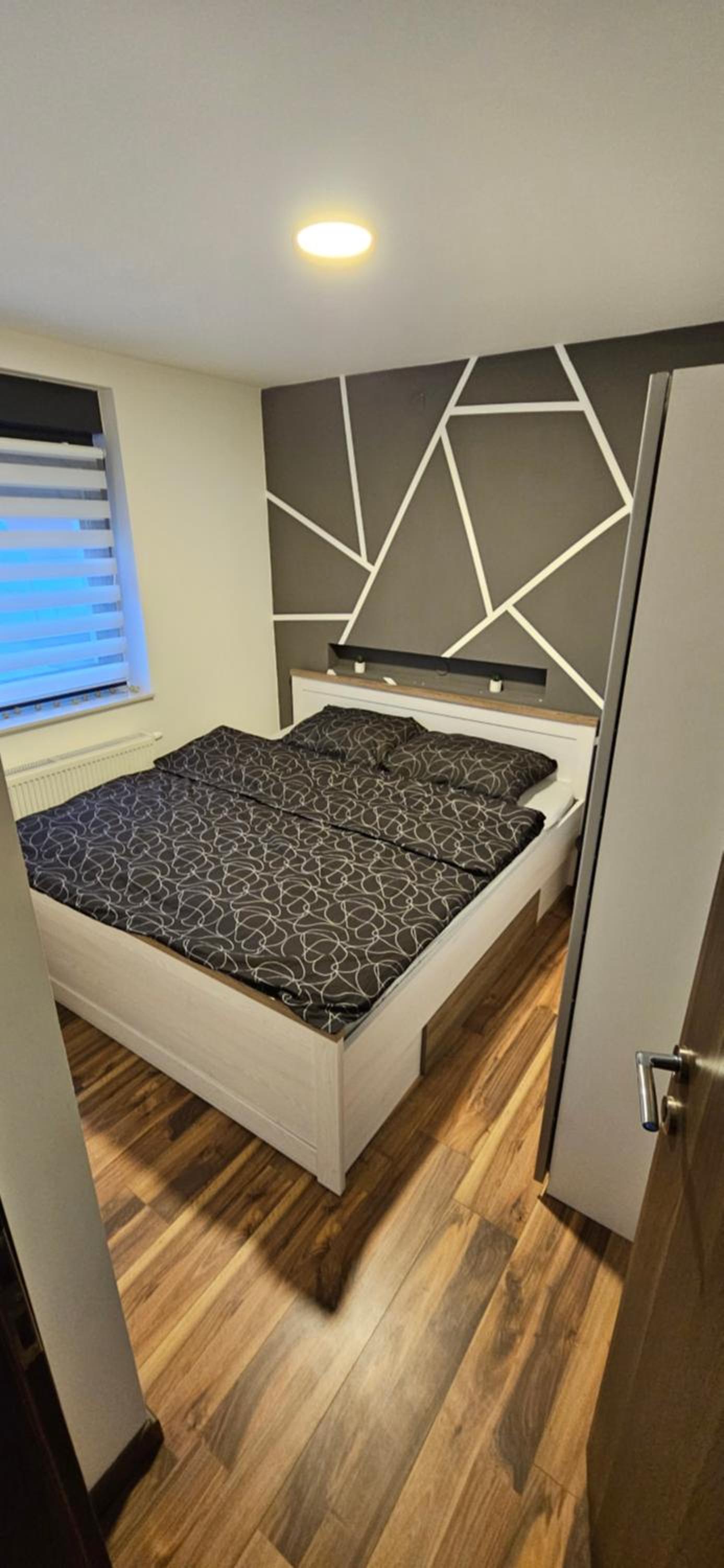 Two-Bedroom Apartment - Photo 5