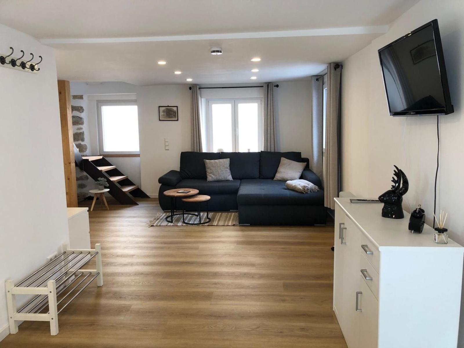 One-Bedroom House photo 1