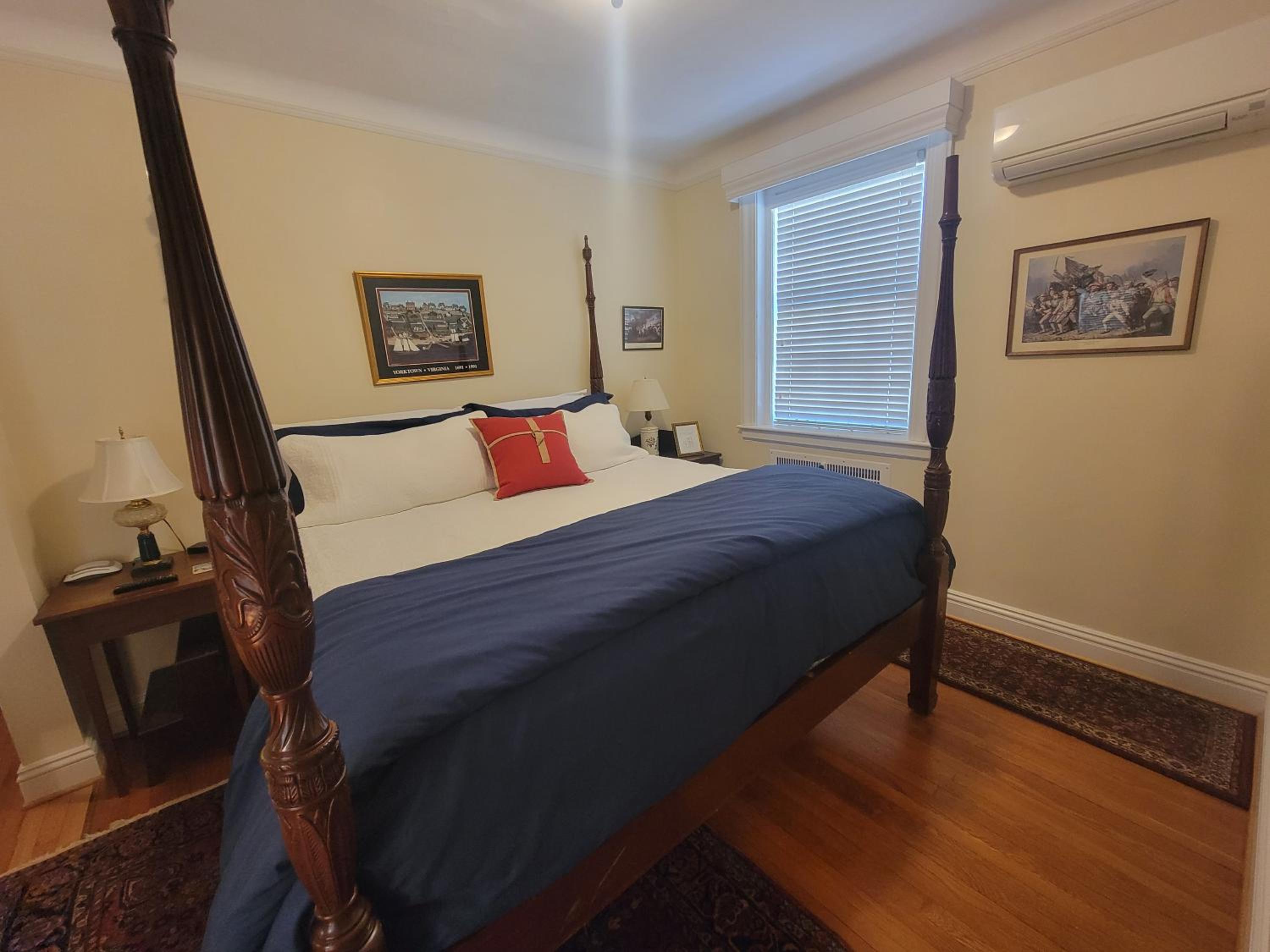 King Suite photo 2