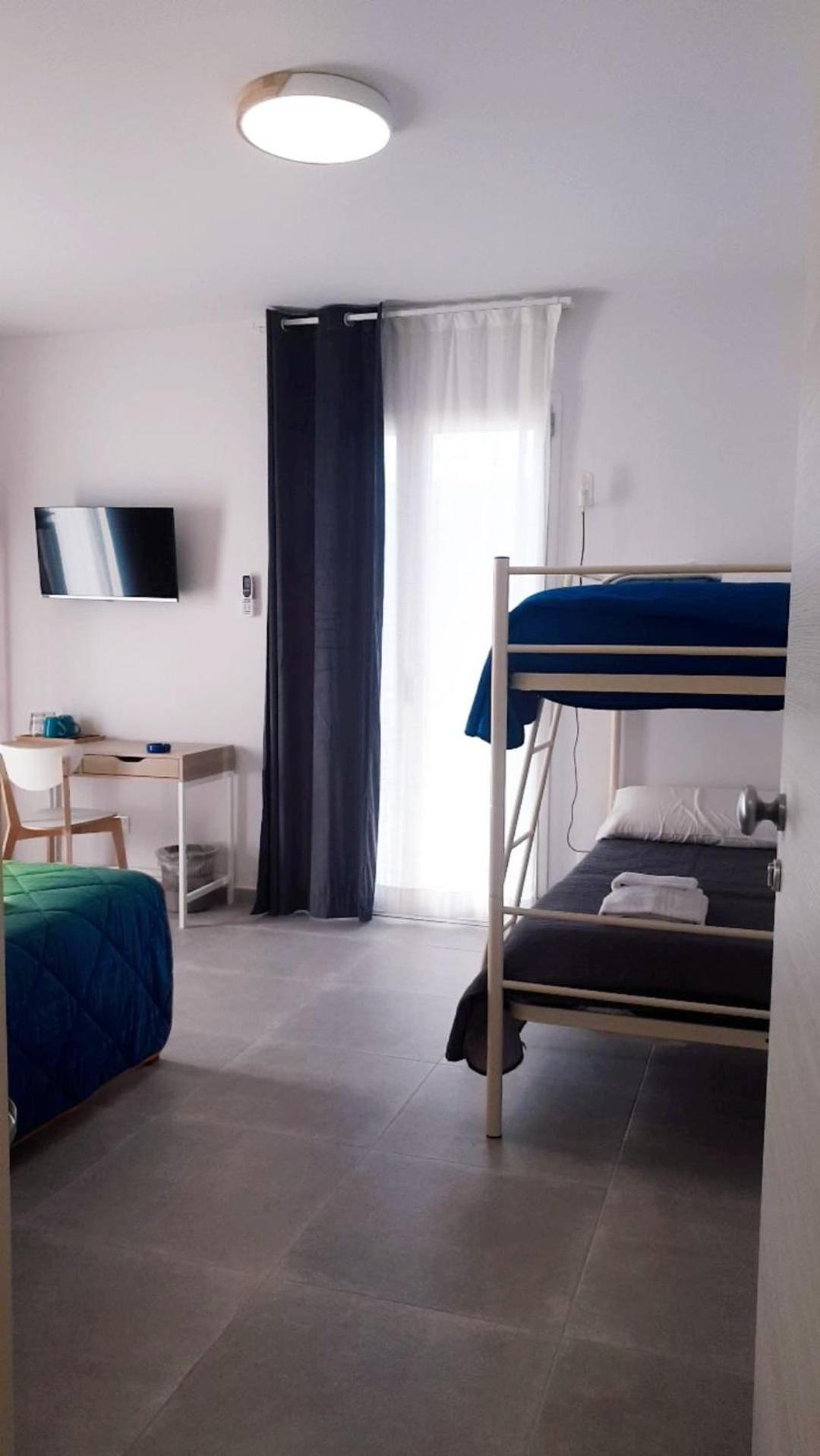 Comfort Quadruple Room - Photo 2