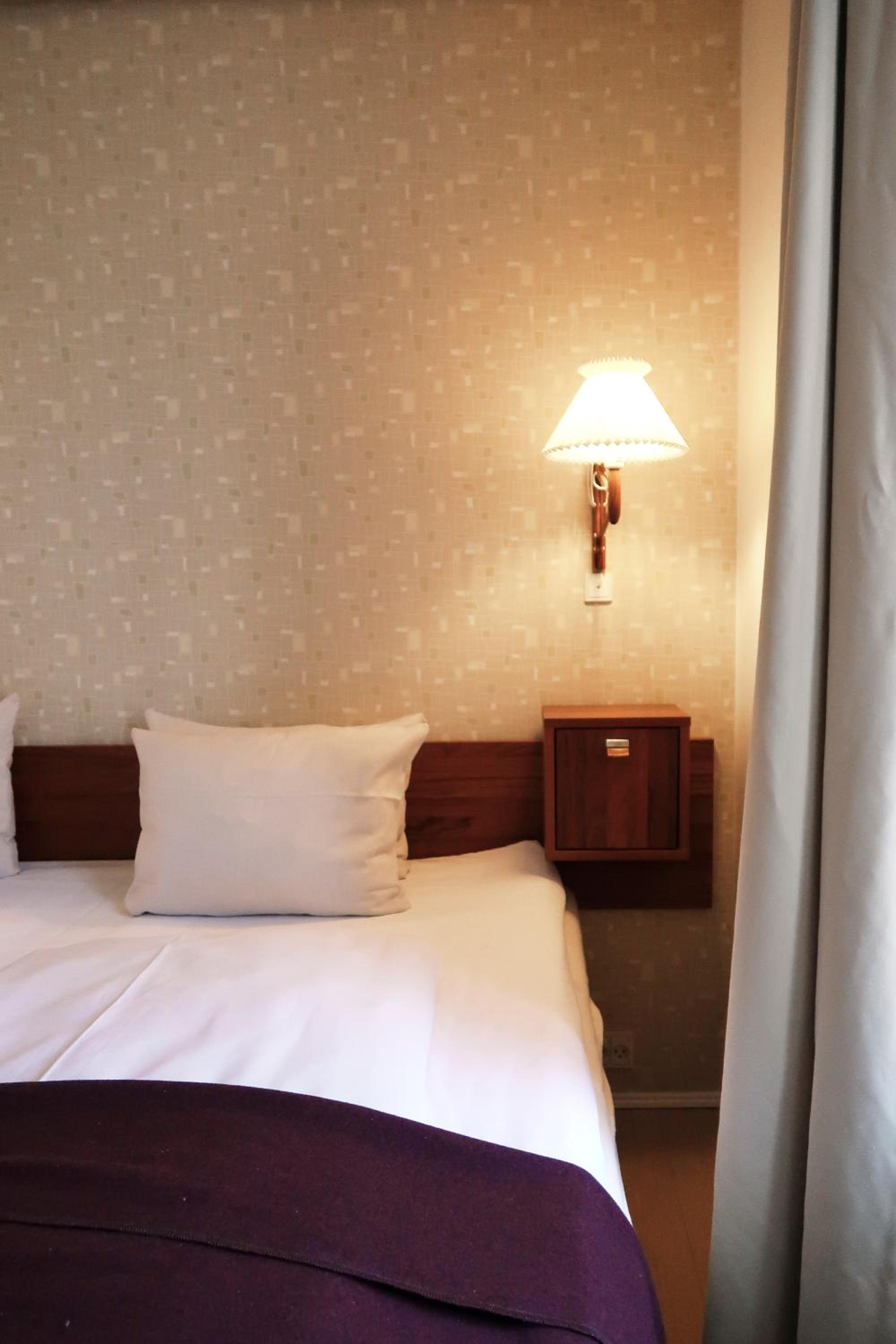 Standard Double Room - Photo 2