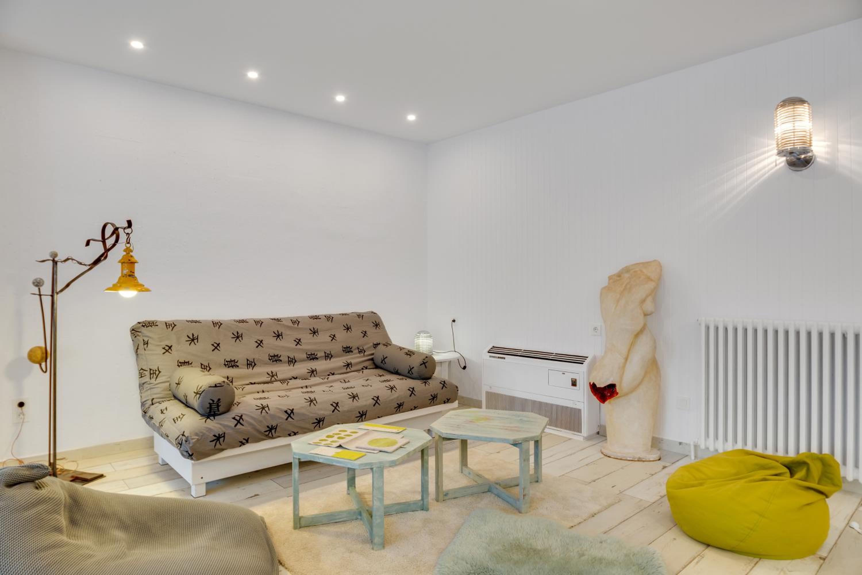 Two-Bedroom House photo 3