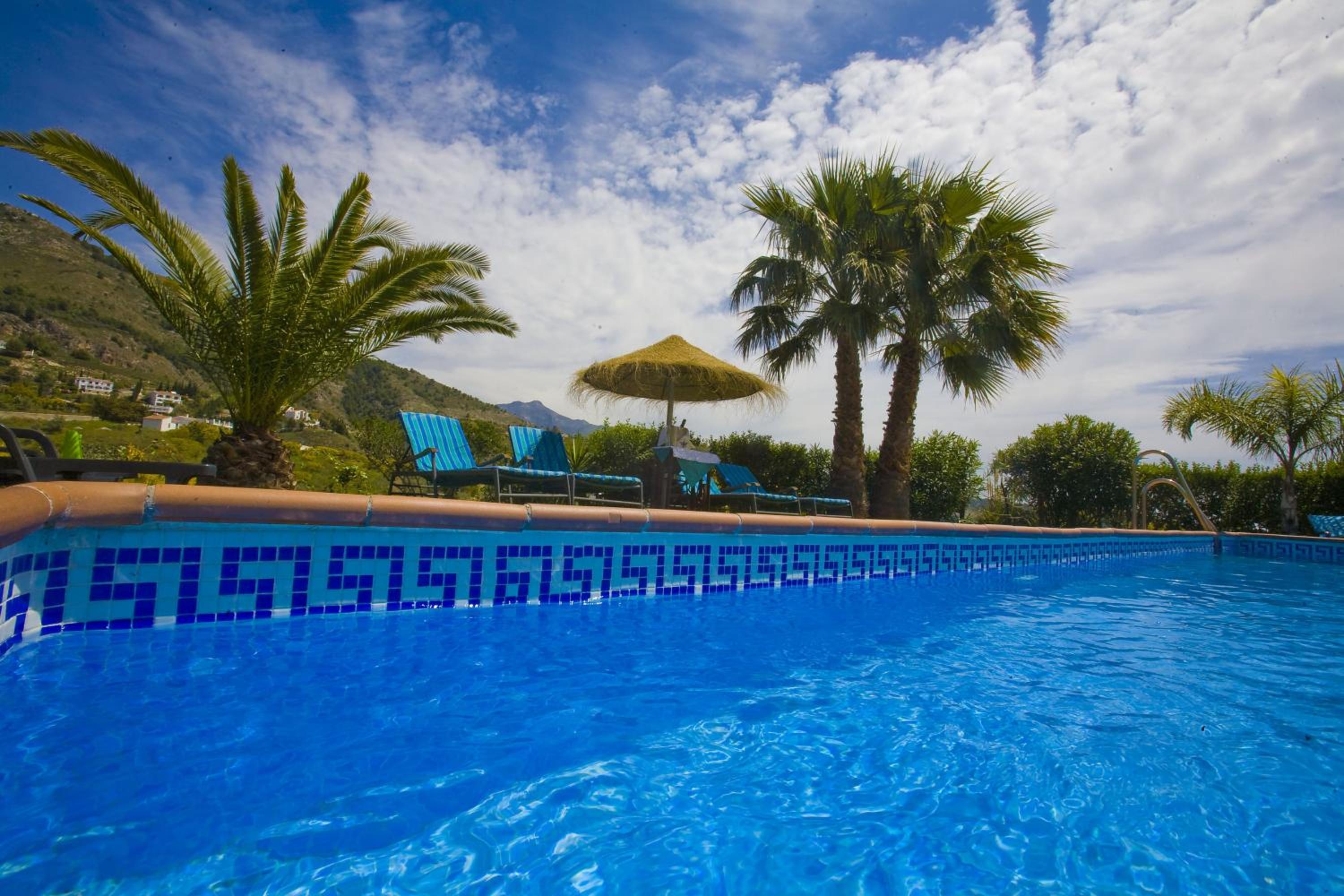 Villa with Private Pool photo 3