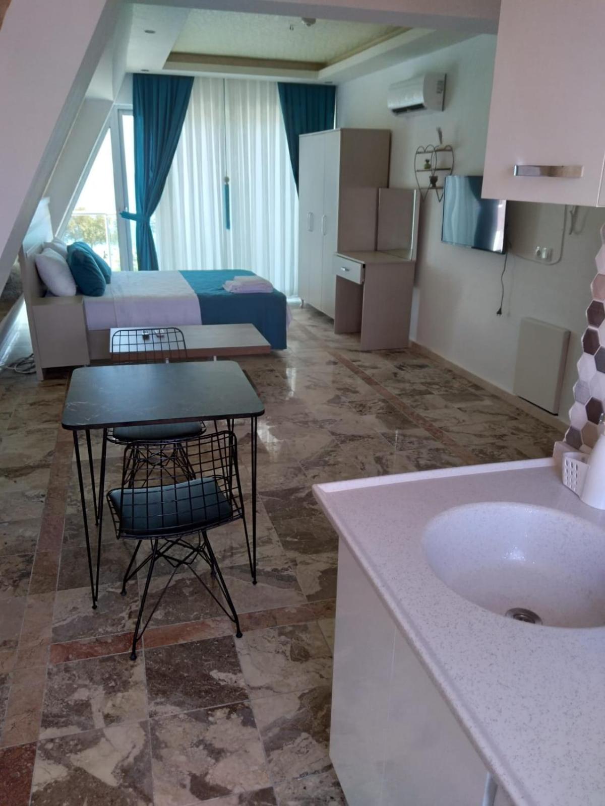 Studio with Sea View