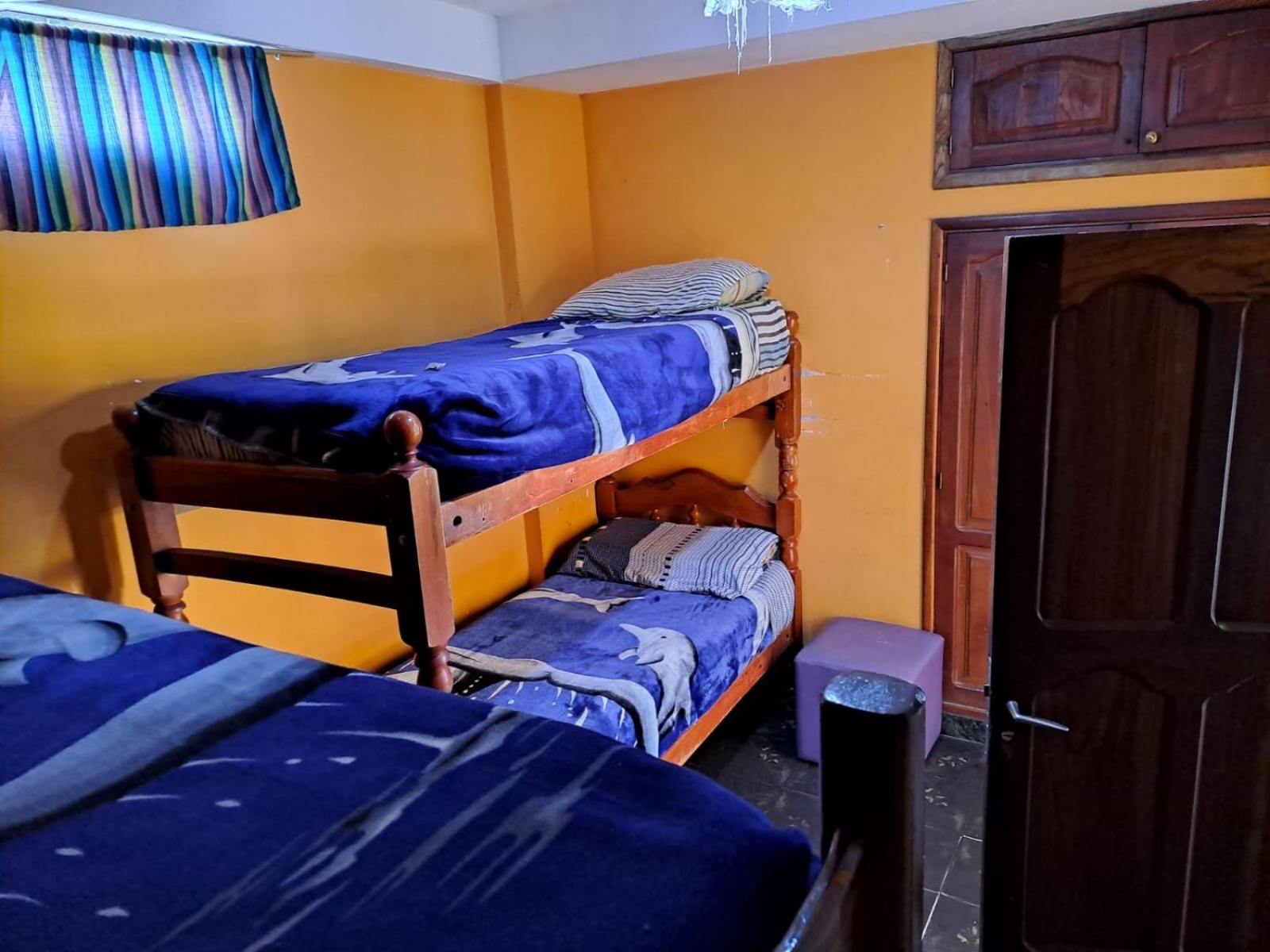 Economy Triple Room photo 1