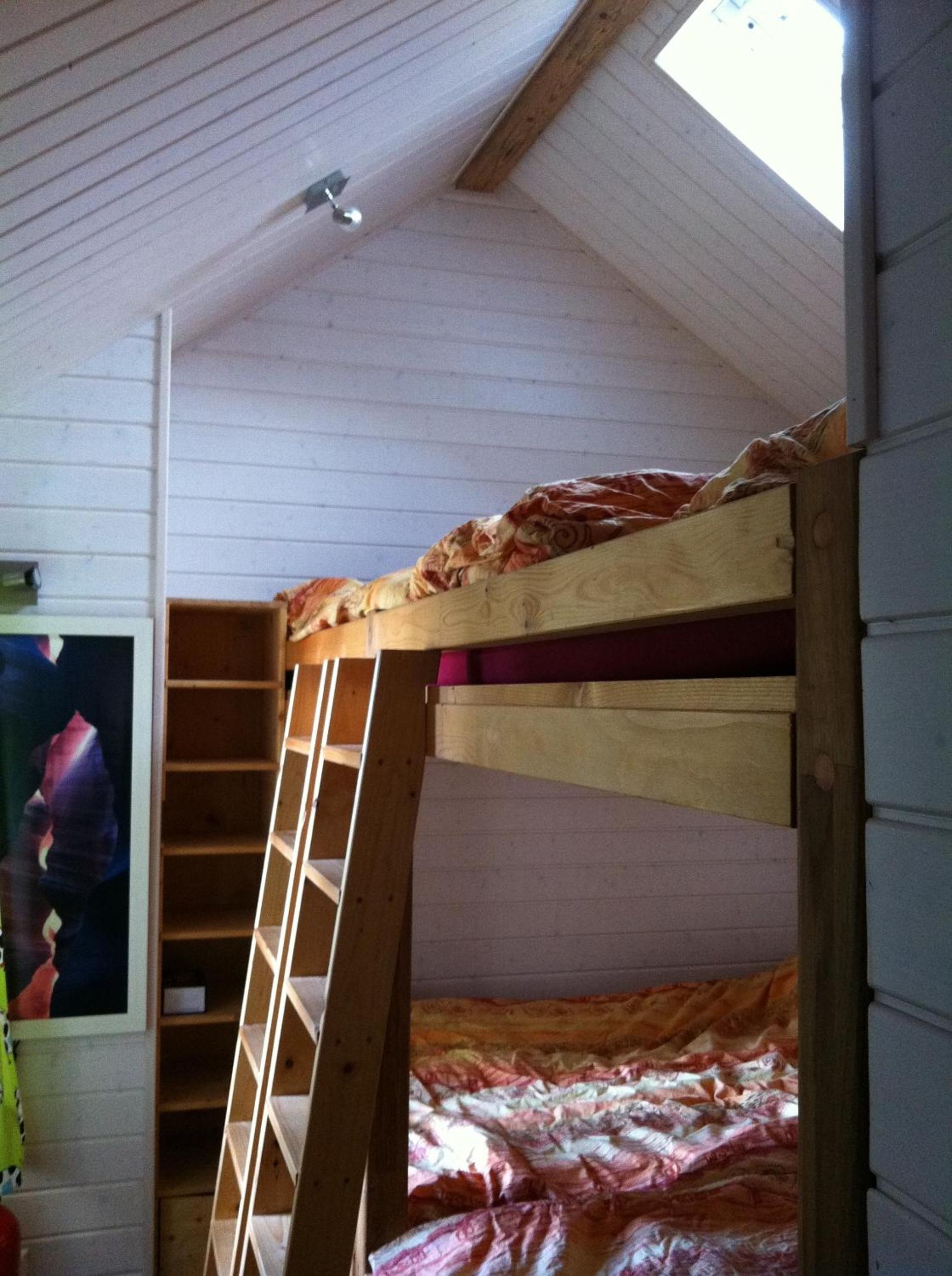 Bed in 4-Bed Mixed Dormitory Room