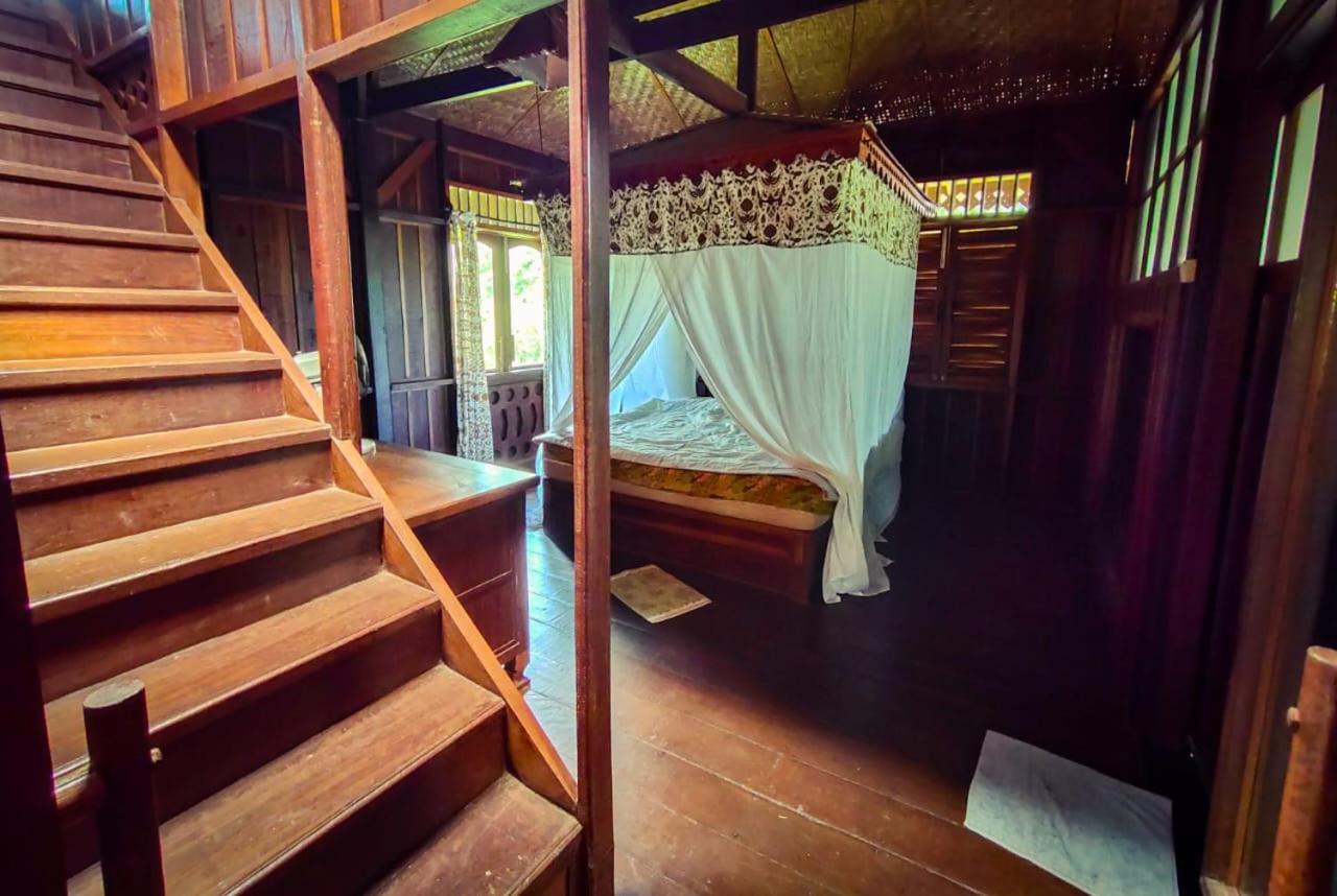 Three-Bedroom Villa - Photo 6