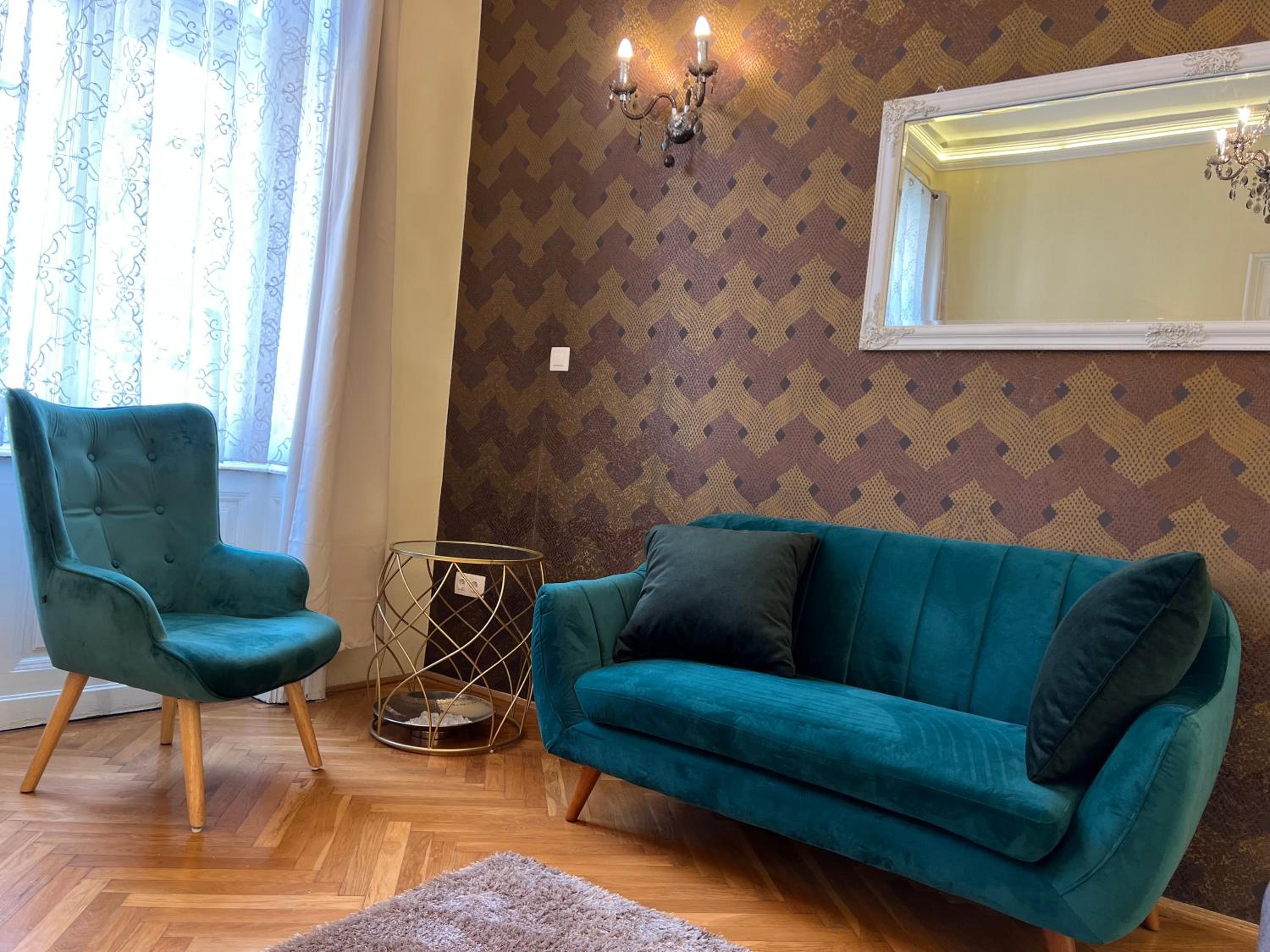 Two-Bedroom Apartment - Photo 10