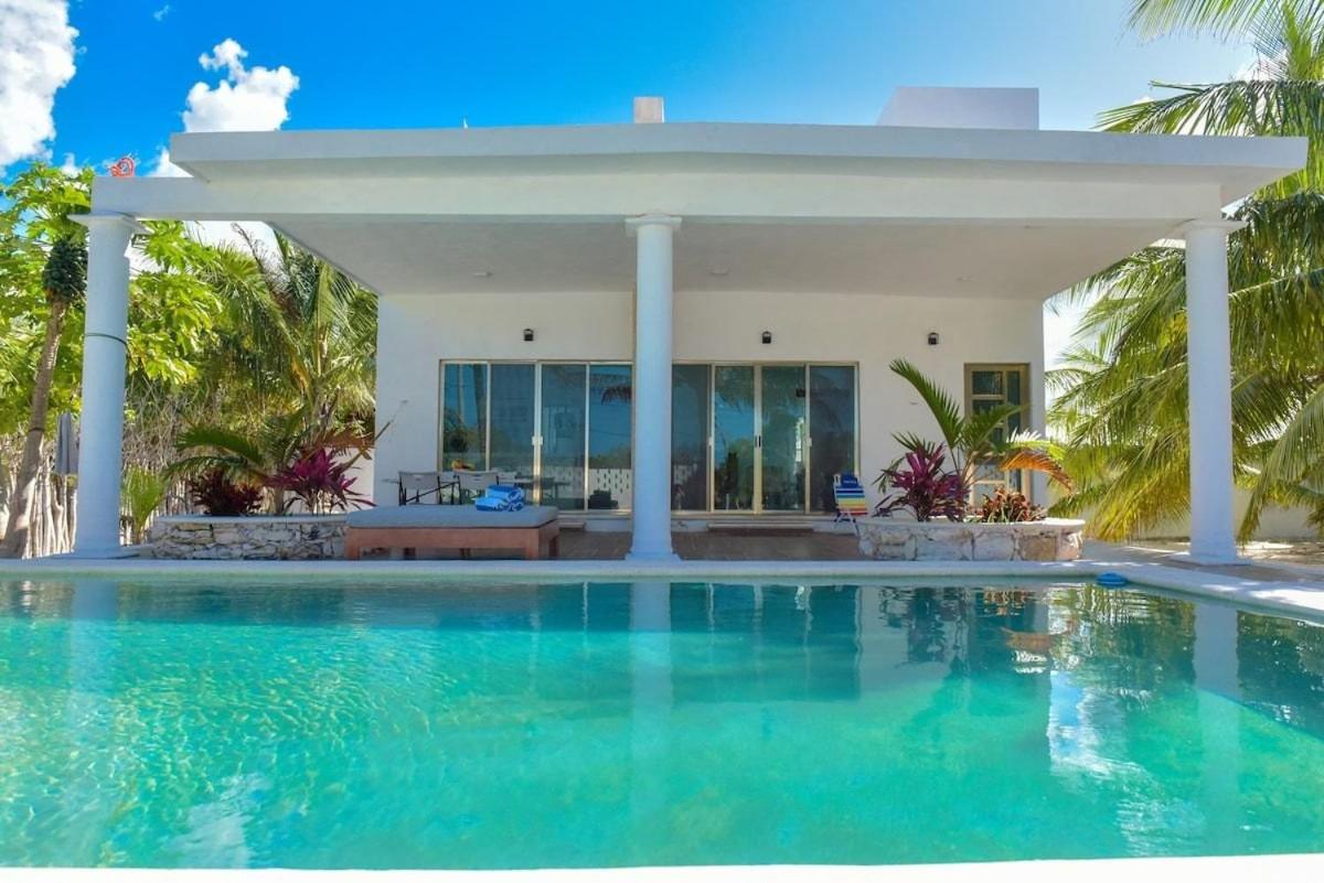 Villa with Private Pool photo 2