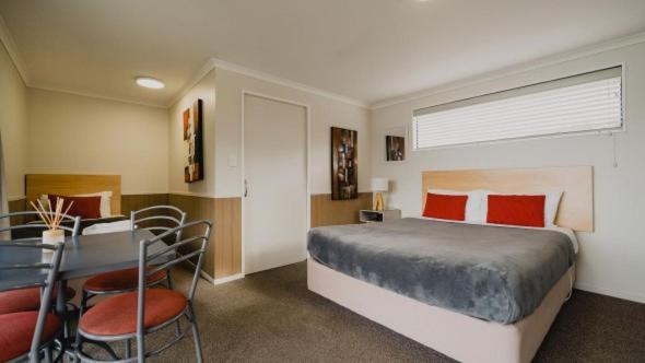 Ensuite Cabin - Photo 1