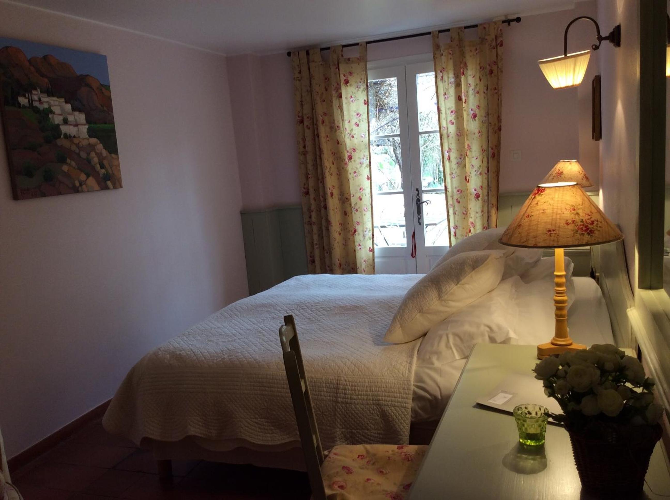 Double Room with Garden View photo 3