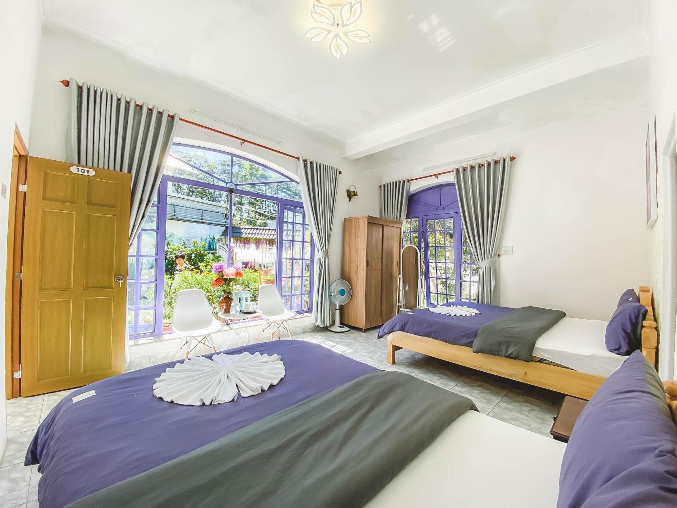 Standard Quadruple Room