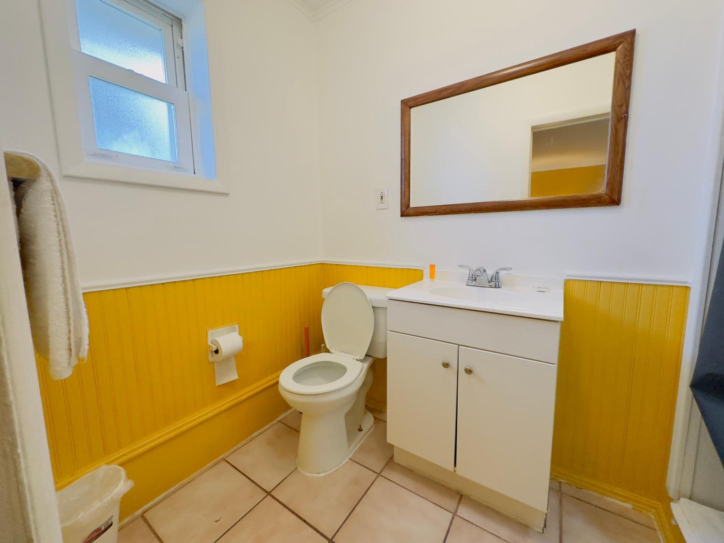 Deluxe King Room photo 3