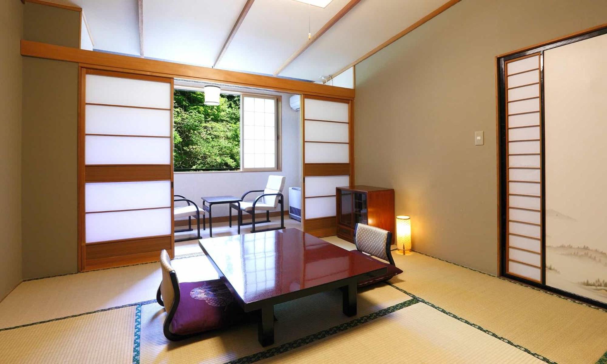 Japanese-Style Room with Toilet and Shared Bathroom - Photo 6