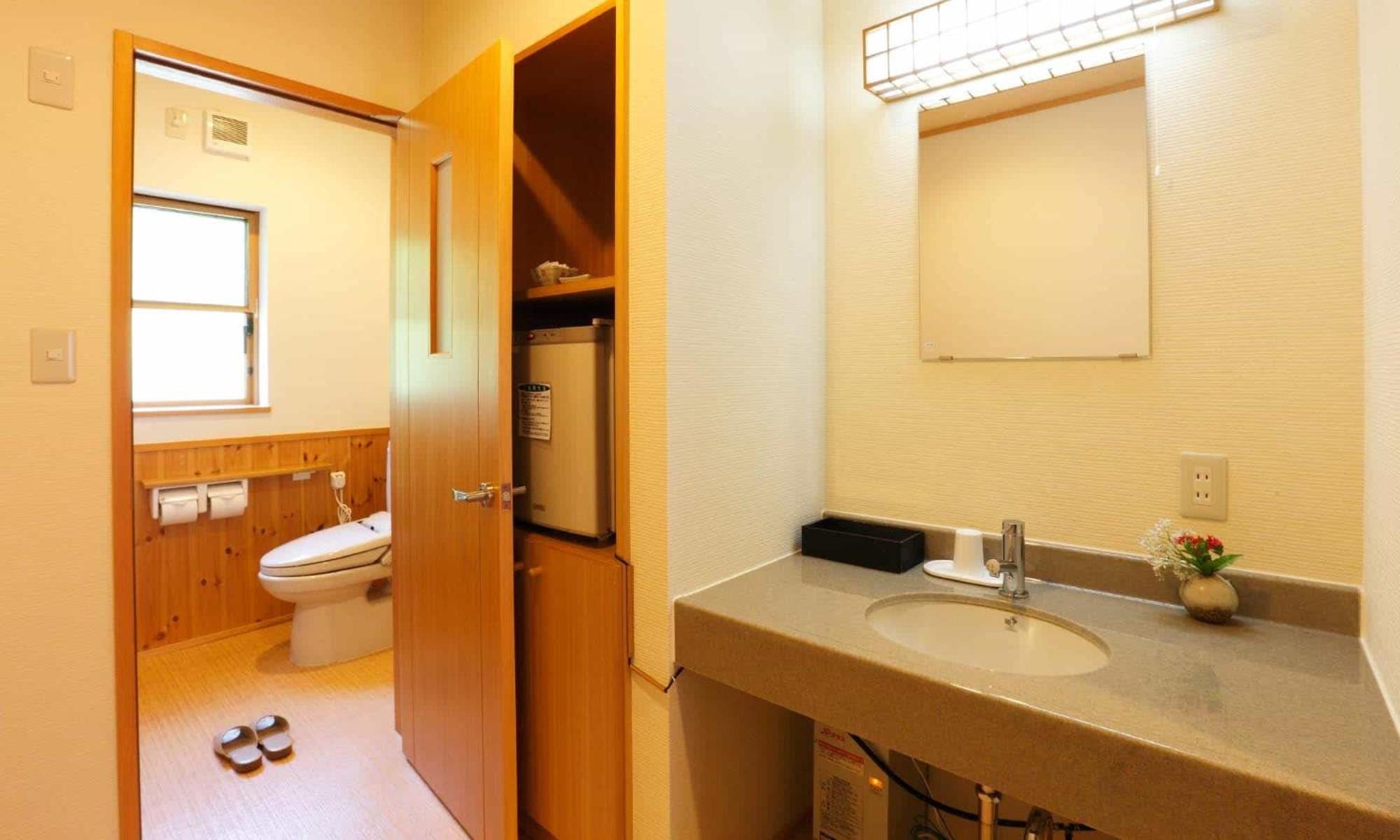 Japanese-Style Room with Toilet and Shared Bathroom - Photo 5