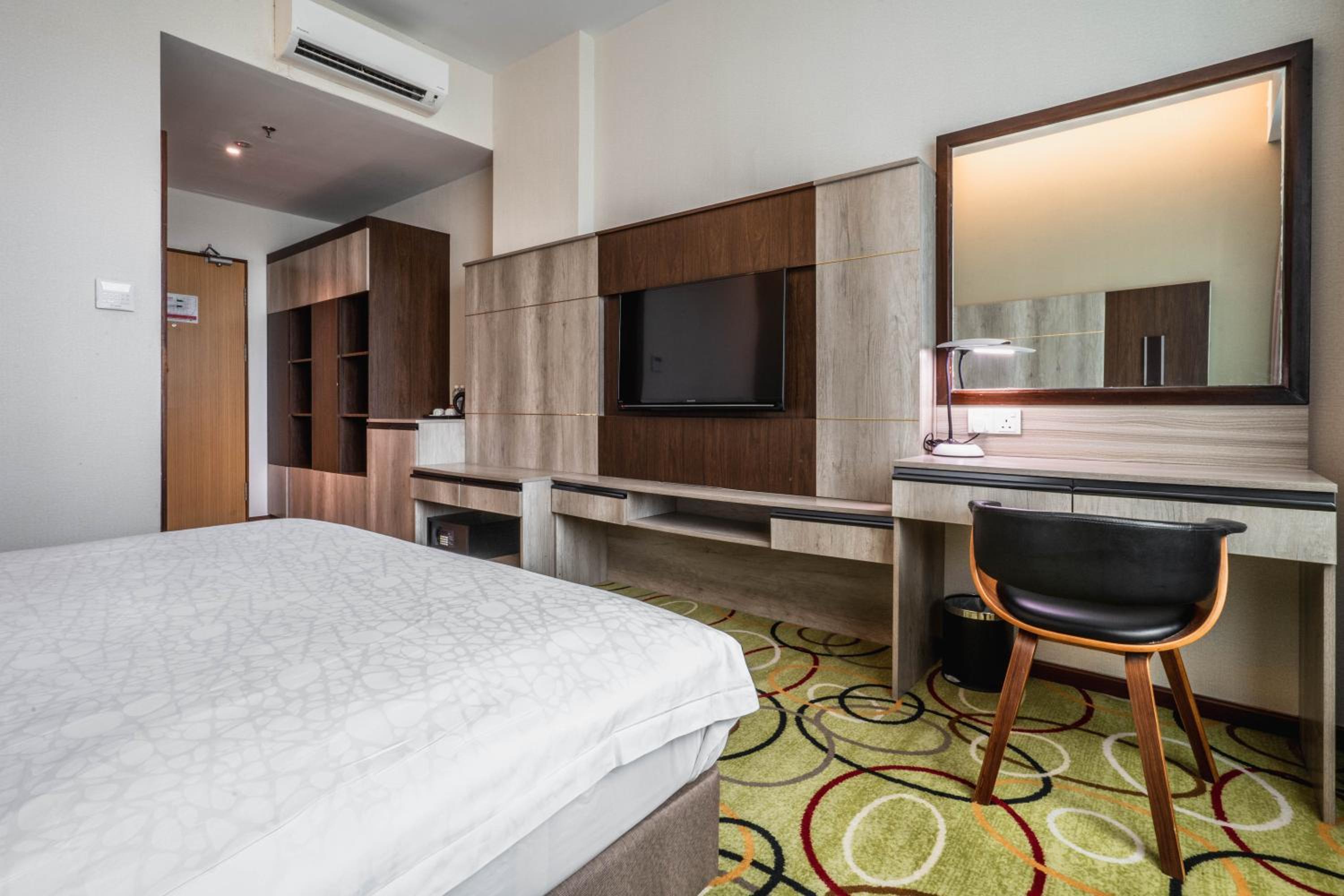 Deluxe Double Room photo 2