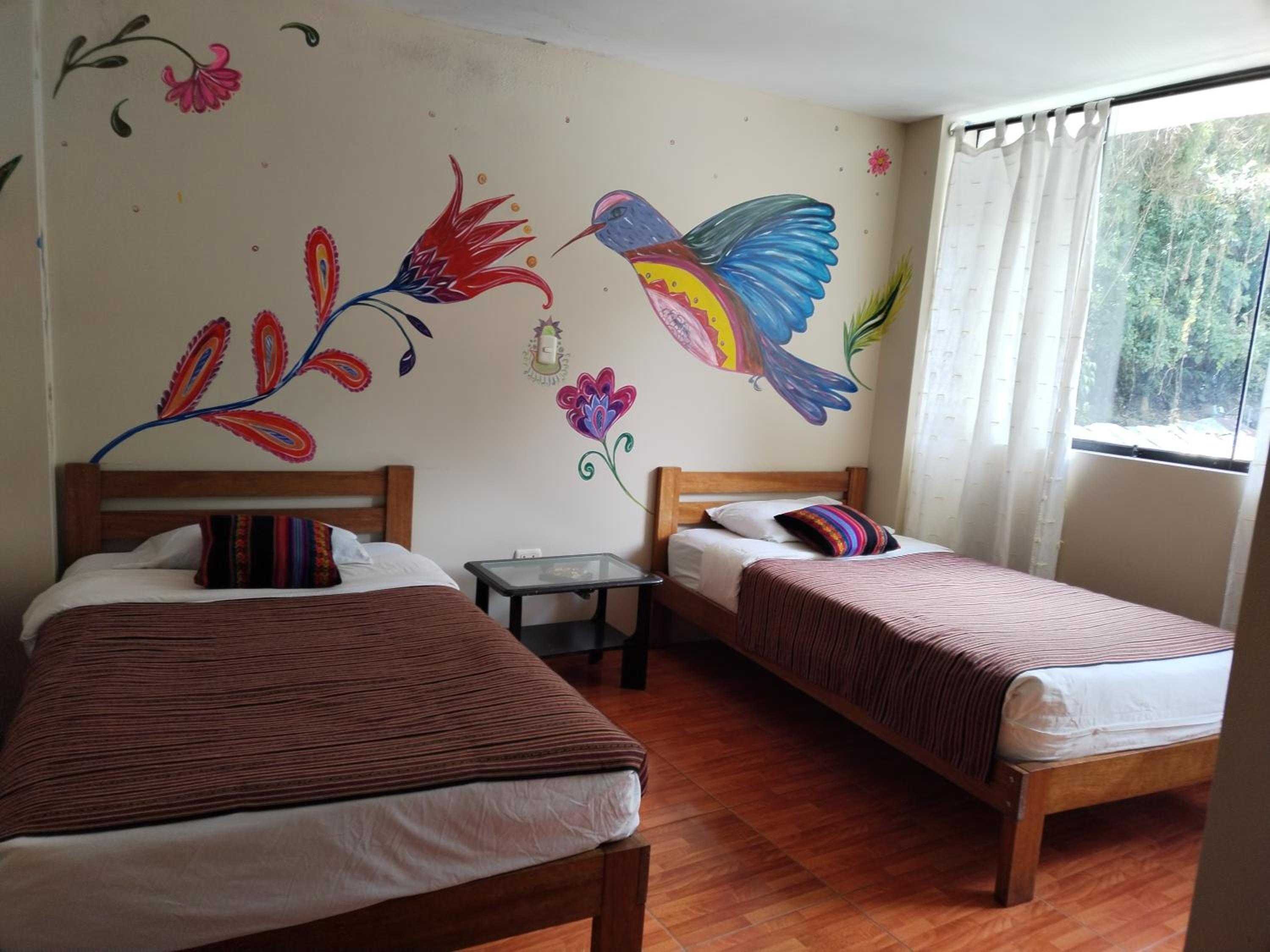 Standard Twin Room with Mountain View