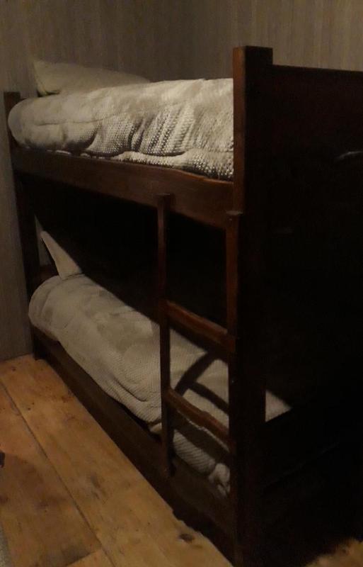 Quadruple Room with Shared Bathroom photo 3