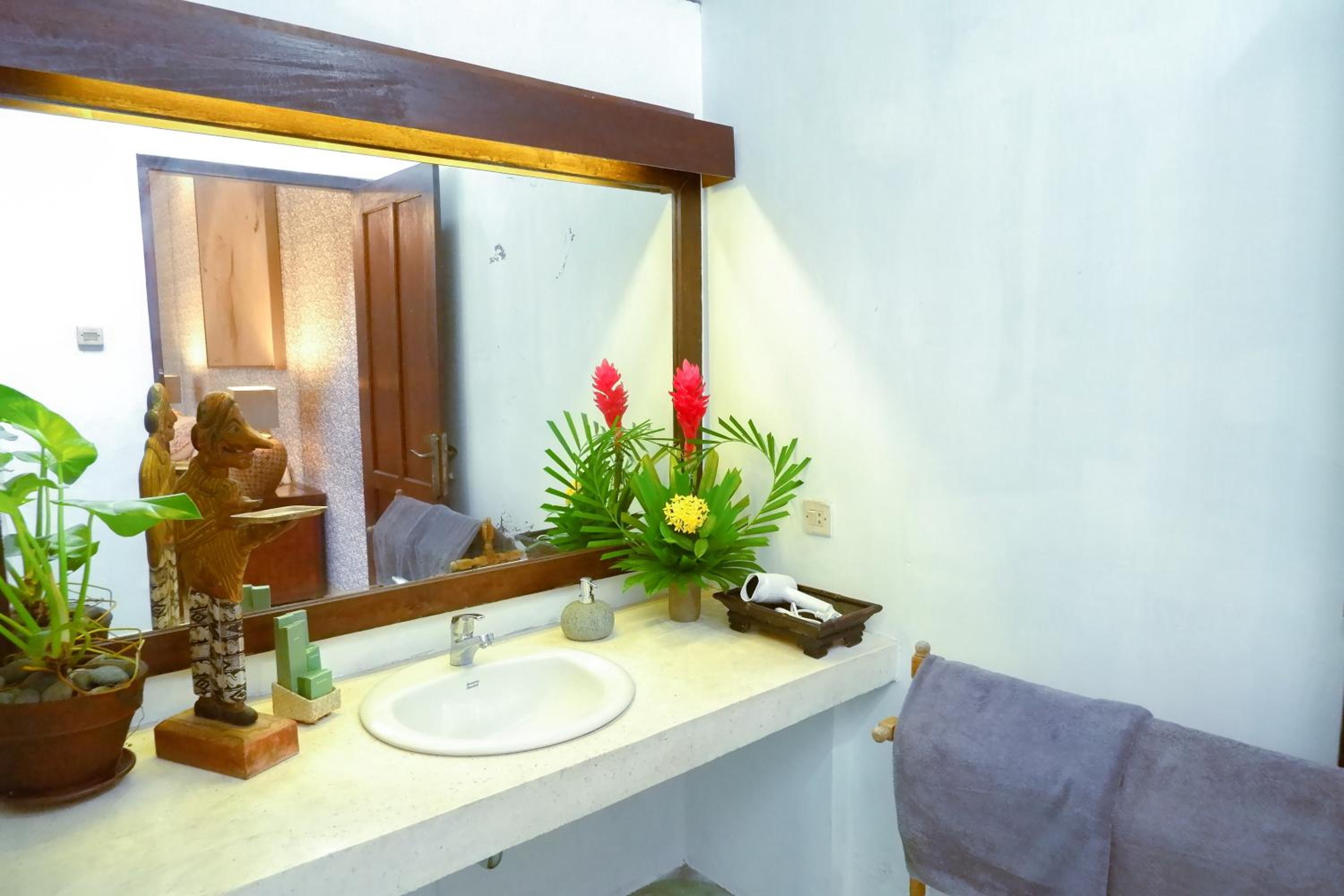 Garden Suite with Private Plunge Pool - Photo 7