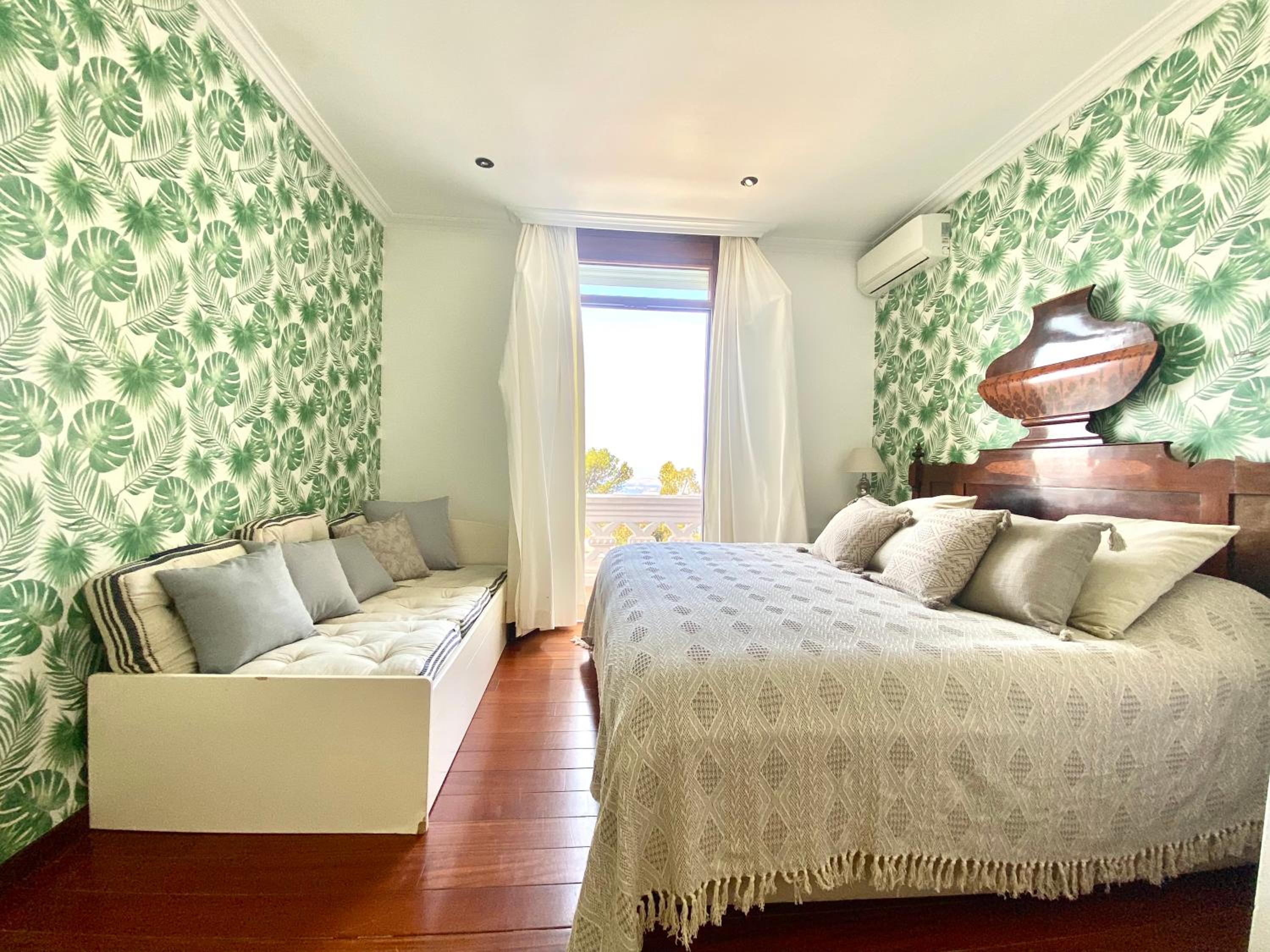Habitación Triple con Baño Privado