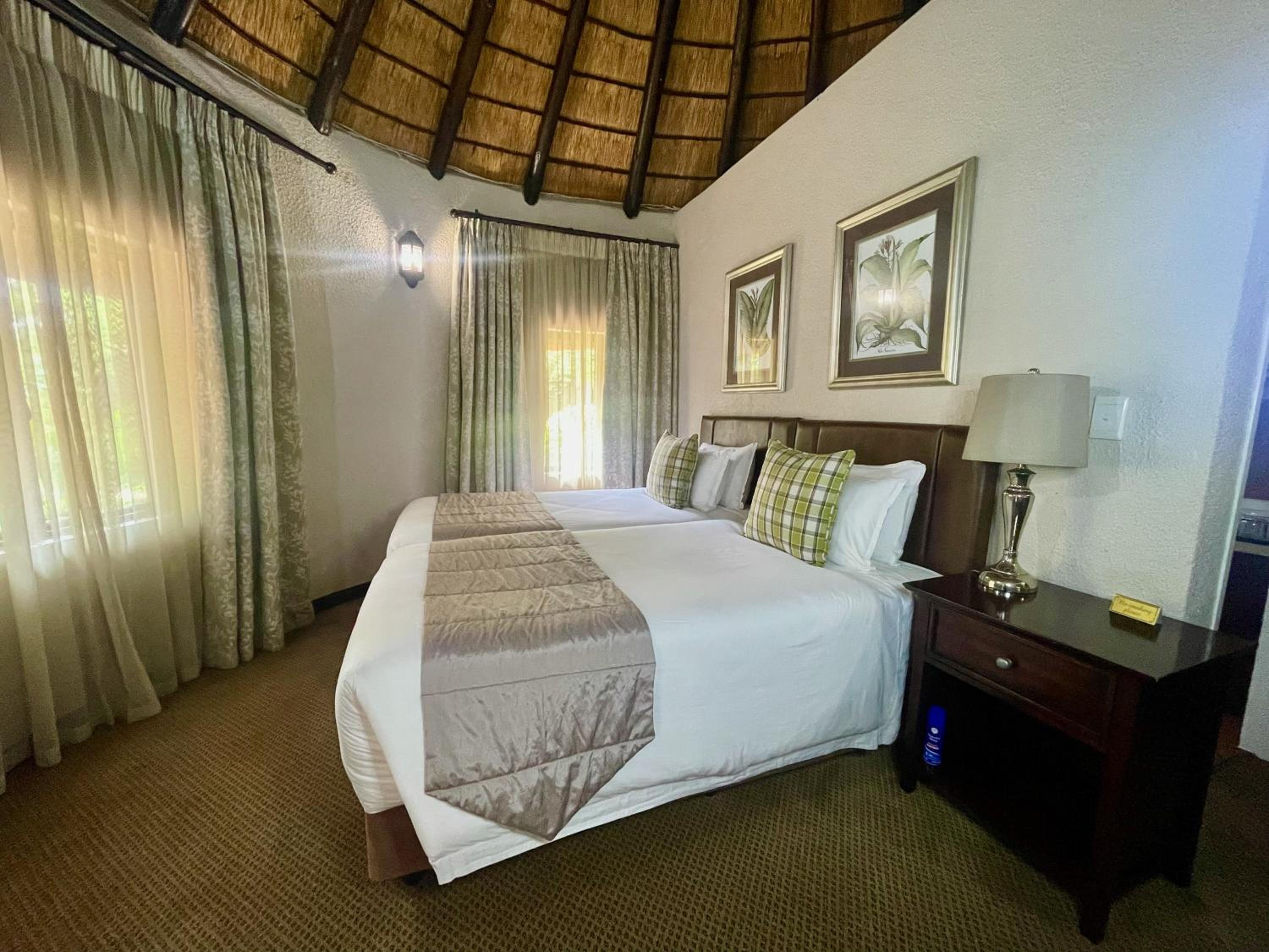 Superior Double or Twin Room photo 3