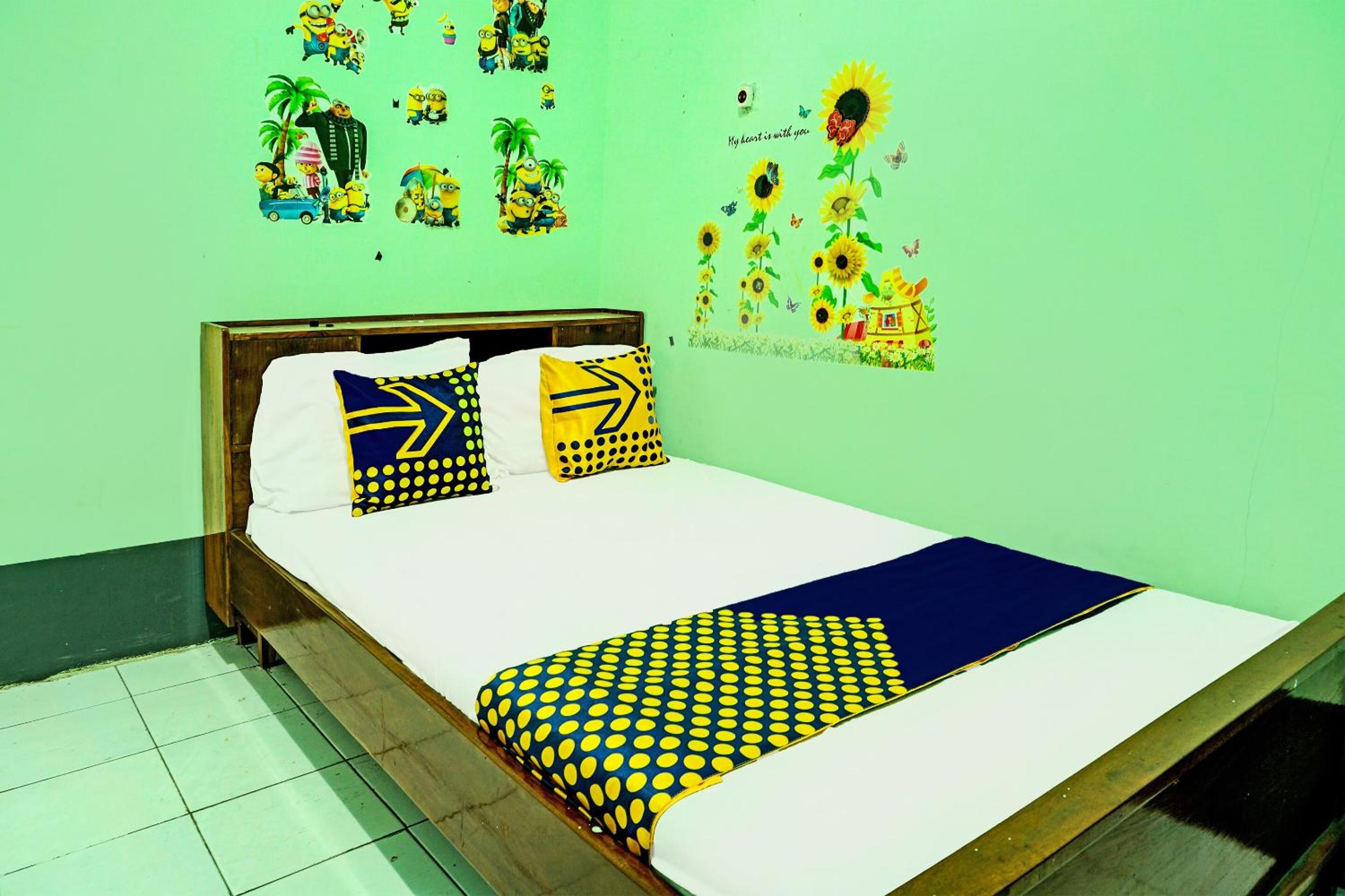 Budget Double Room photo 1