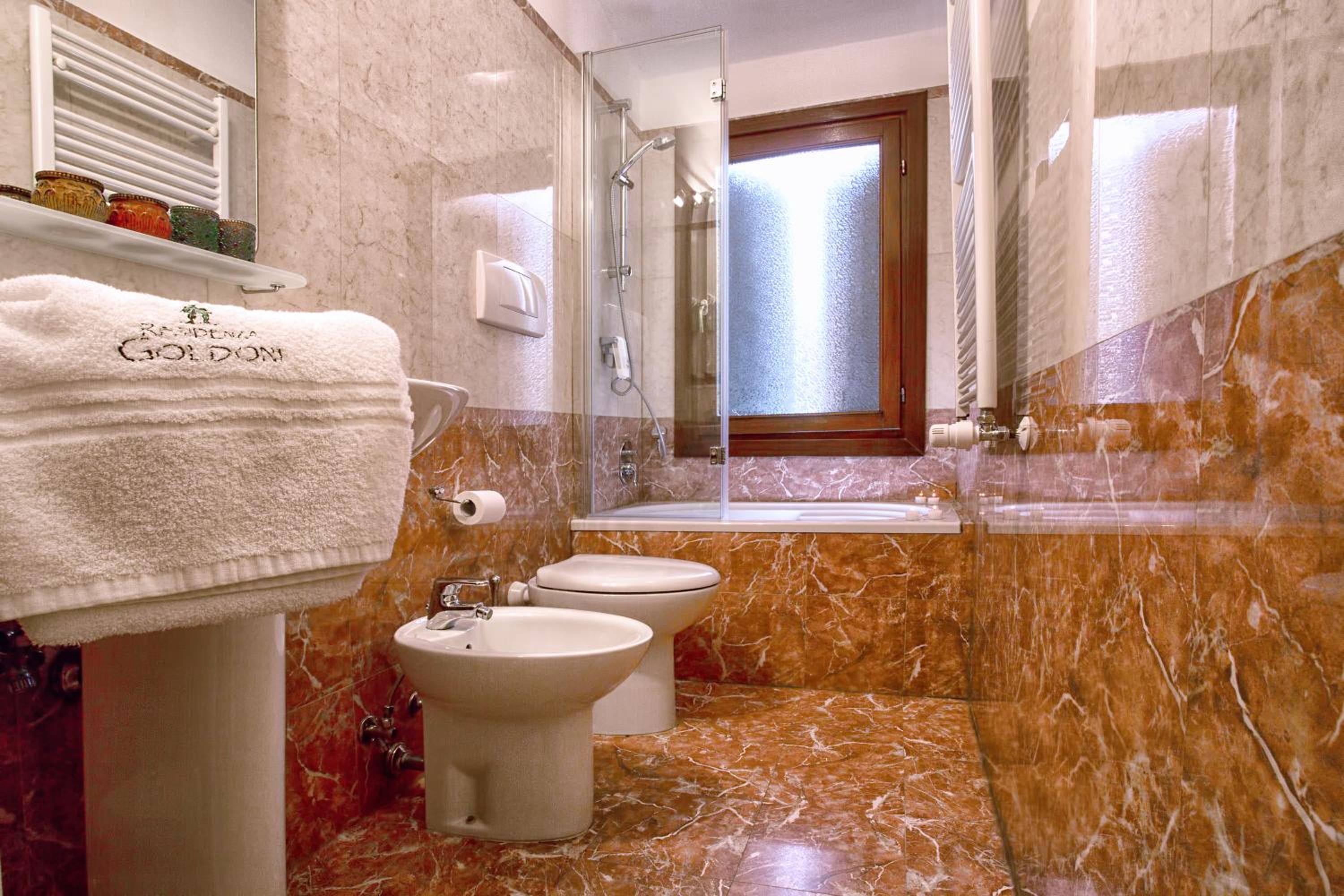 Deluxe Double Room with Terrace photo 3