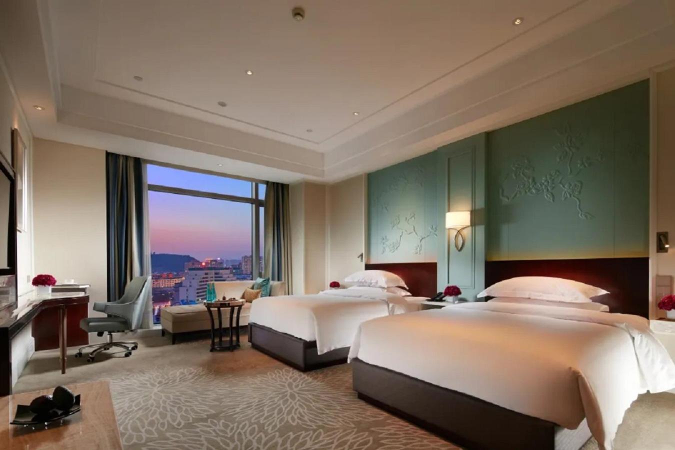 Standard Double or Twin Room photo 1